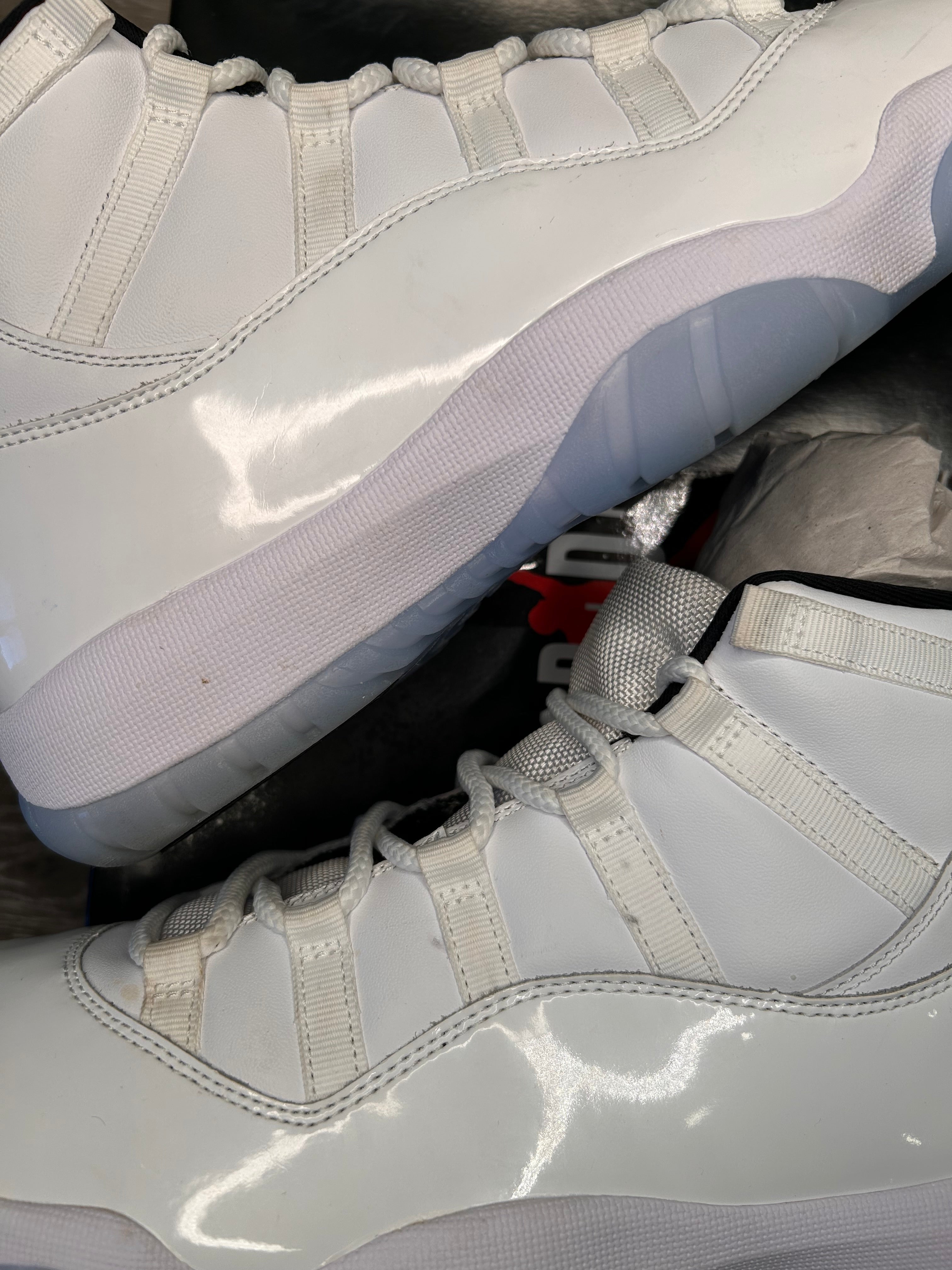 Size 11.5 - Nike Air Jordan 11 Retro (2024) Legend Blue / Columbia