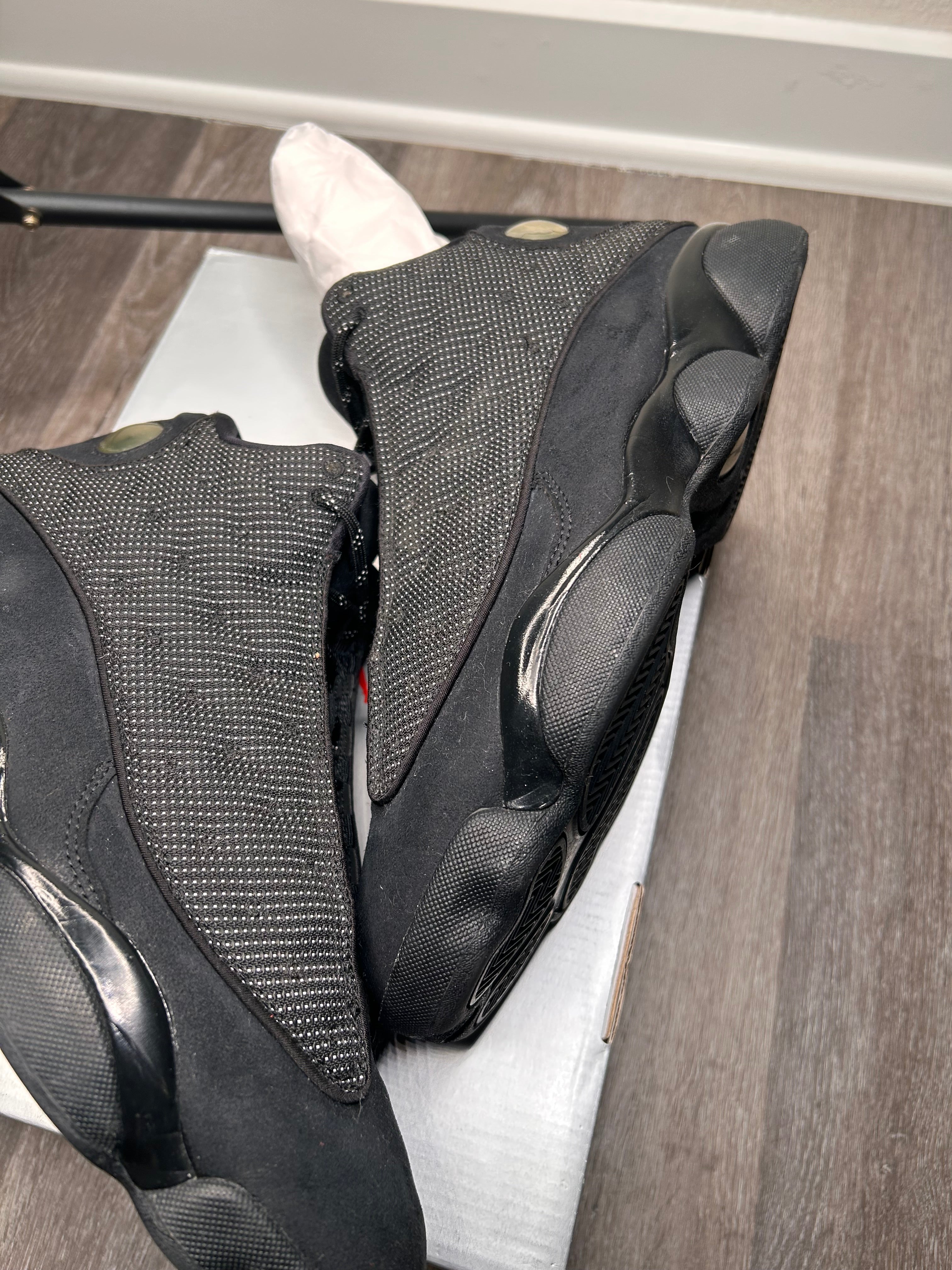 Size 10 Nike air Jordan retro 13 (2017) BLACK CAT