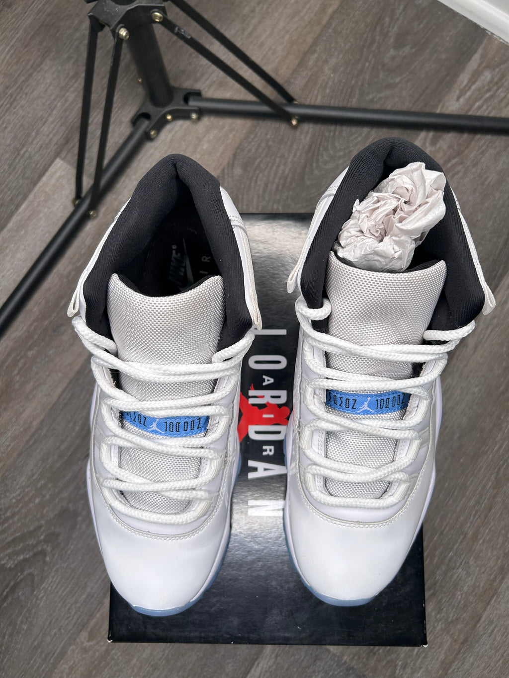 Size 9 Nike Jordan 11 Retro Legend Blue CT8012-104 Men’s