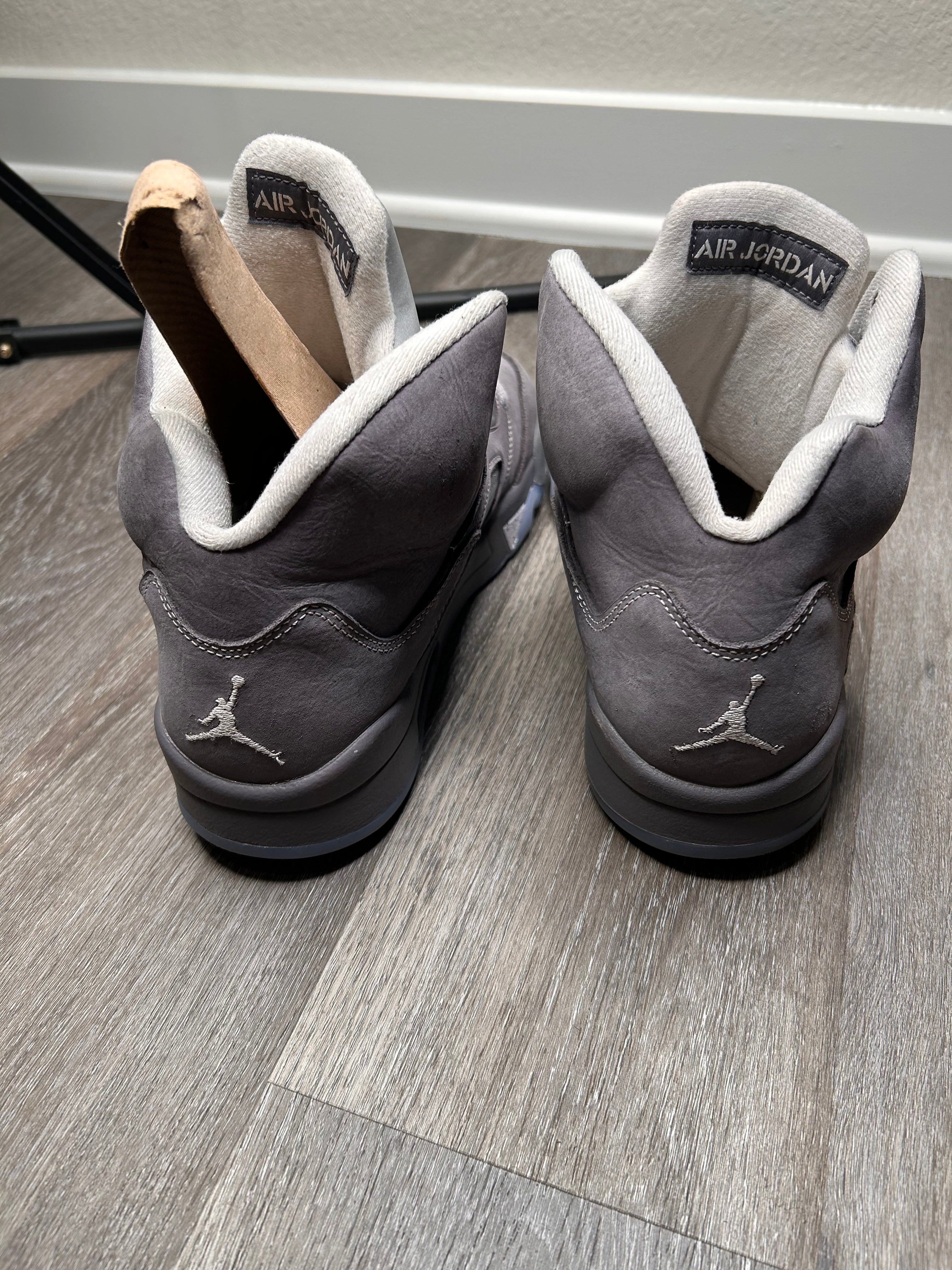 Size 10 Nike air Jordan retro 5 WOLF GREY (2026) men’s