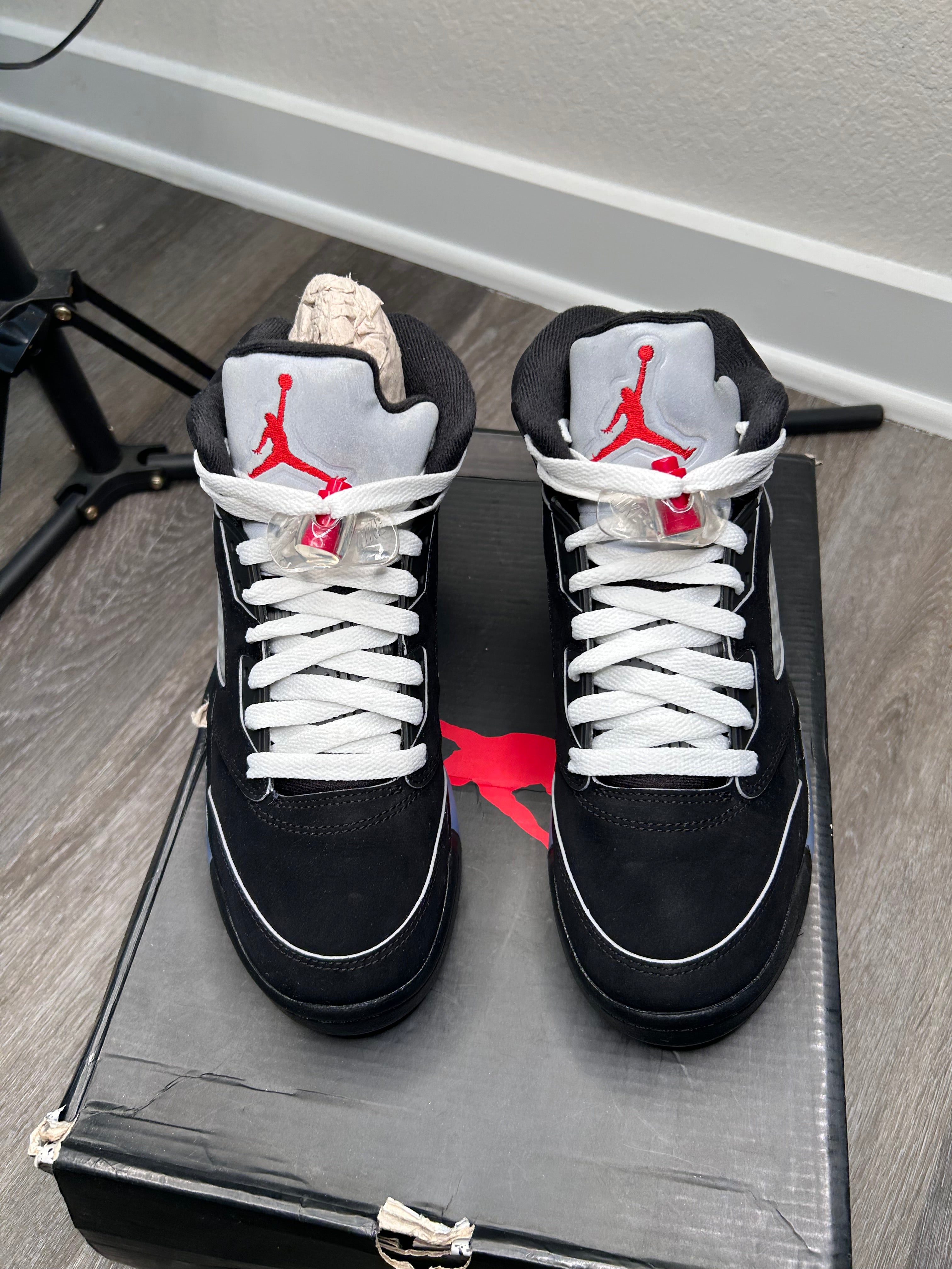 Size 7Y - Jordan 5 Black Metallic Reimagined (2025) HF3976001