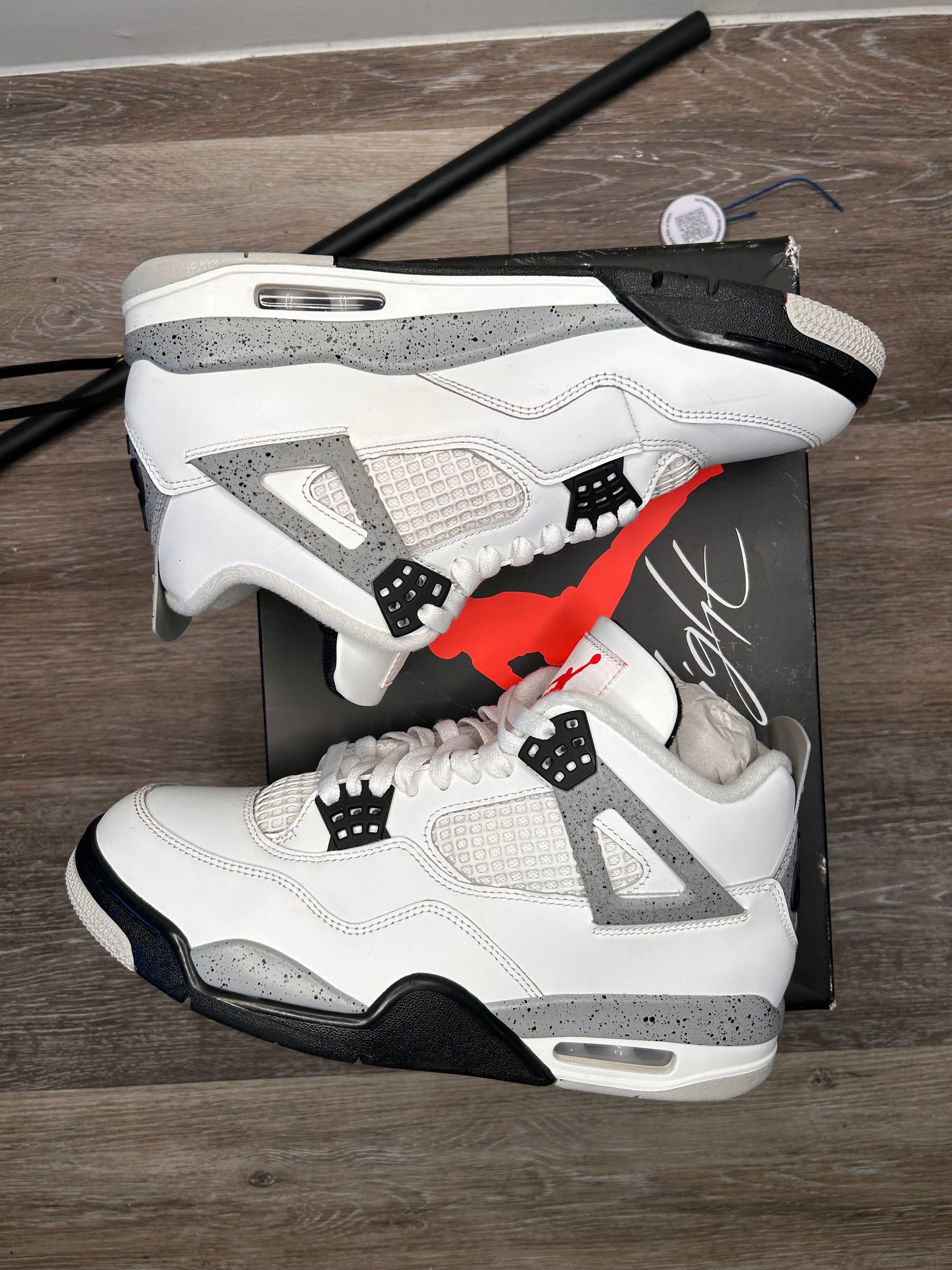 Nike Air Retro Jordan 4 Retro White Cement Og (2025) Size 8.5 Mens
