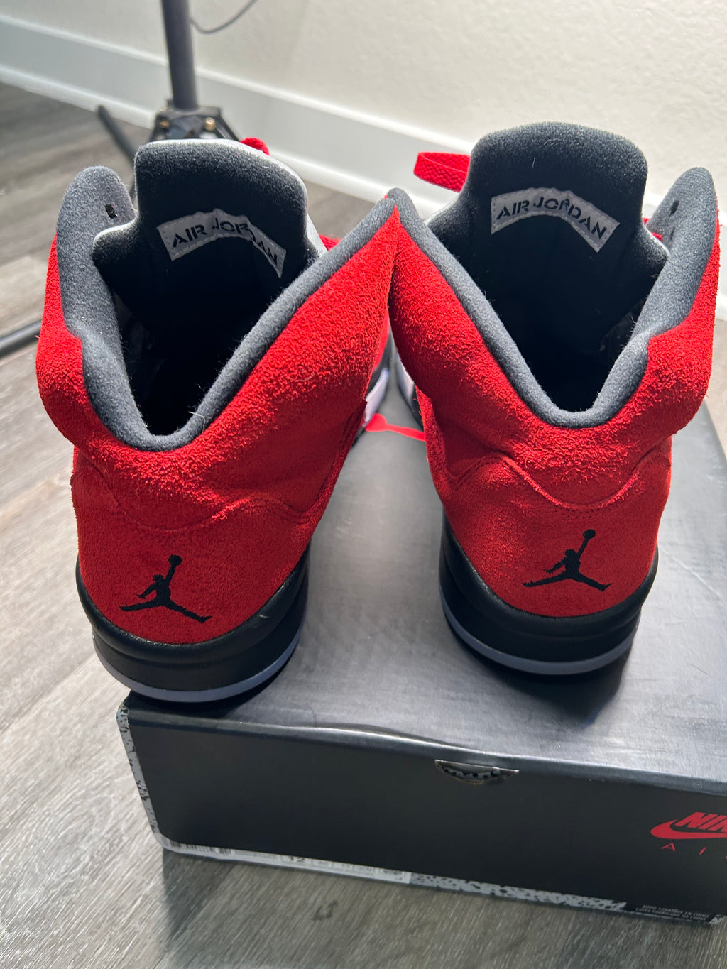 Size 11.5 - Jordan 5 Raging Bull (2021) DD0587-600
