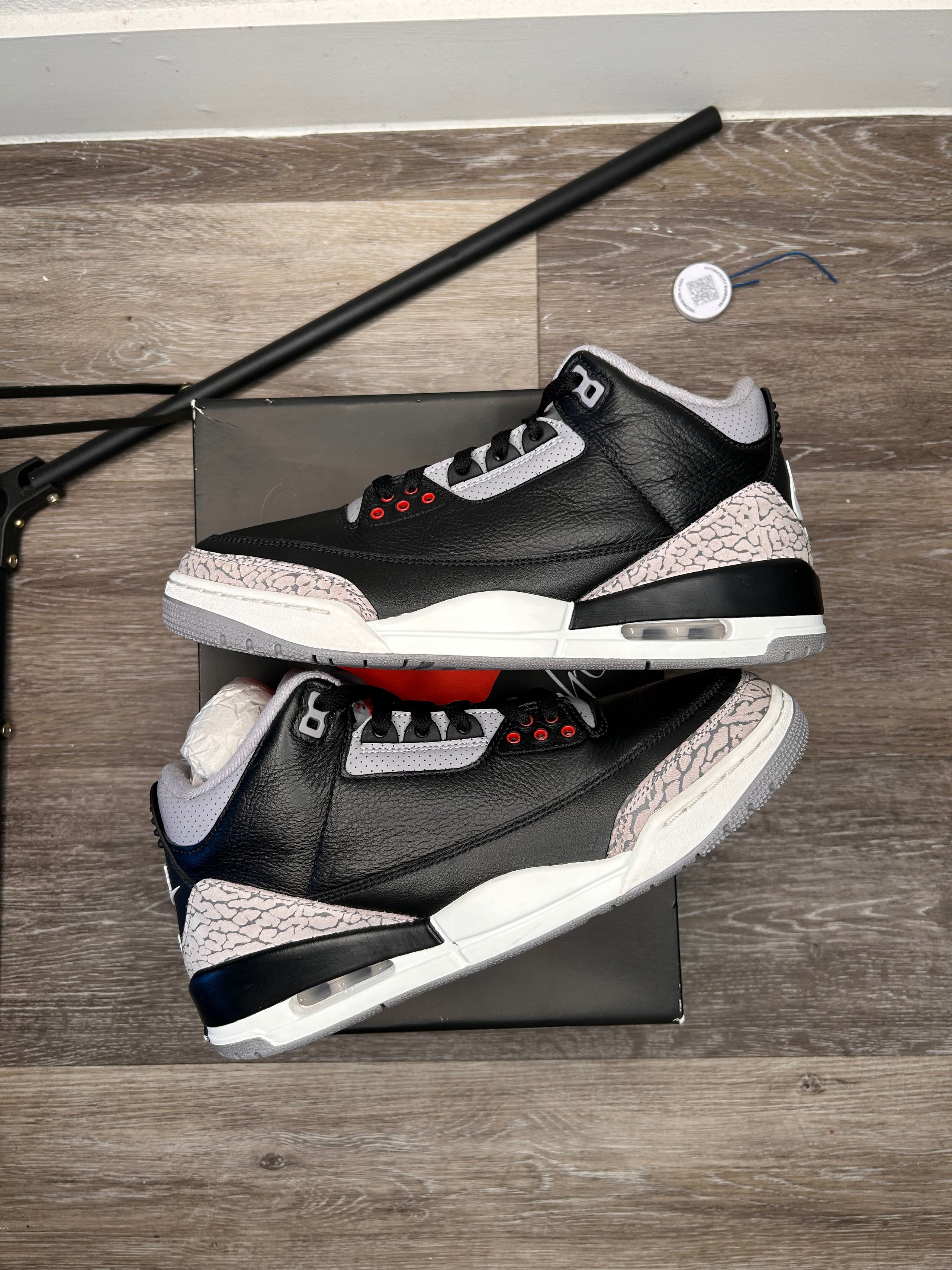 Size 9.5 - Air Jordan 3 Retro OG (2024) Black Cement