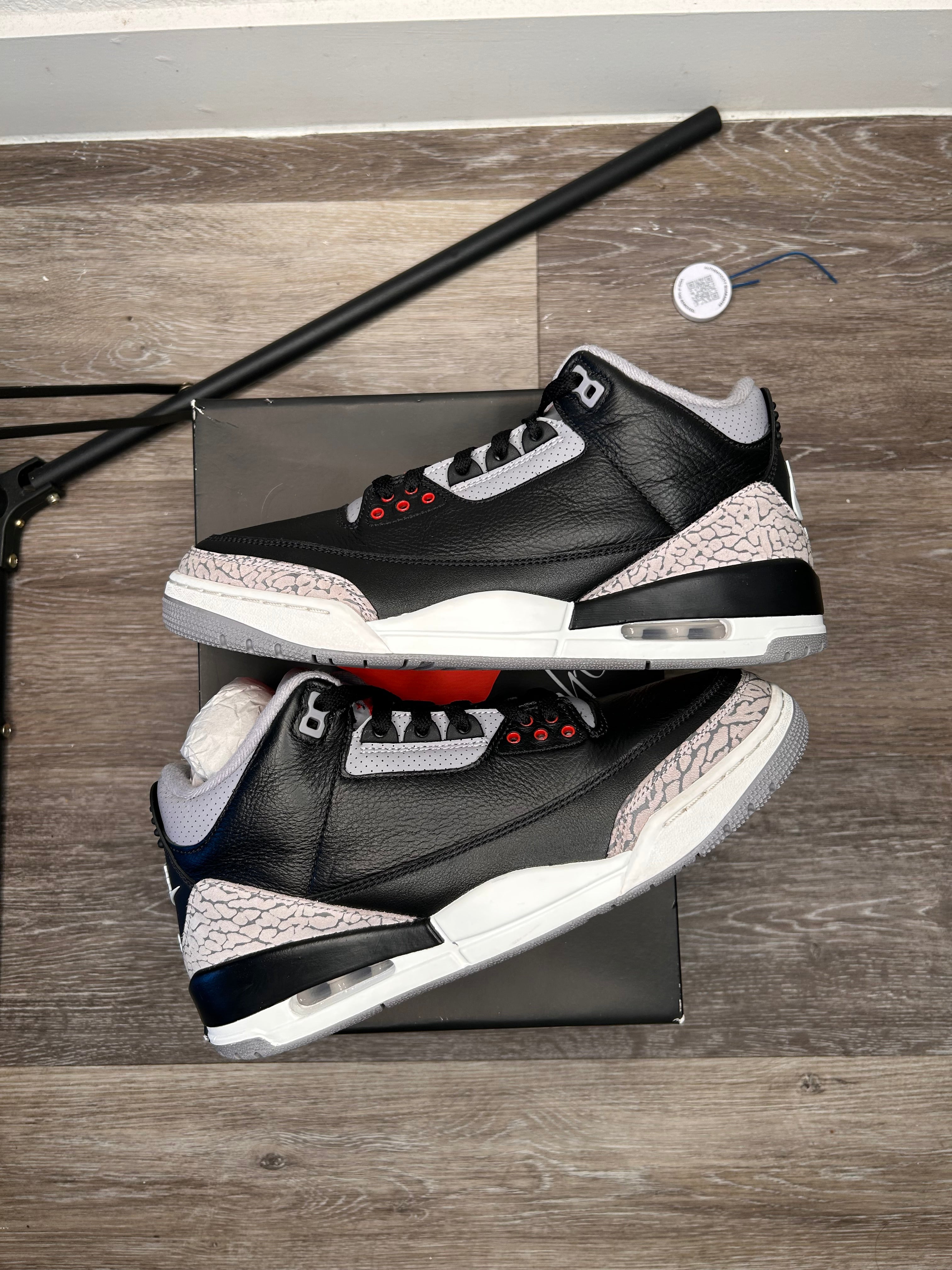 Size 9.5 - Air Jordan 3 Retro OG (2024) Black Cement