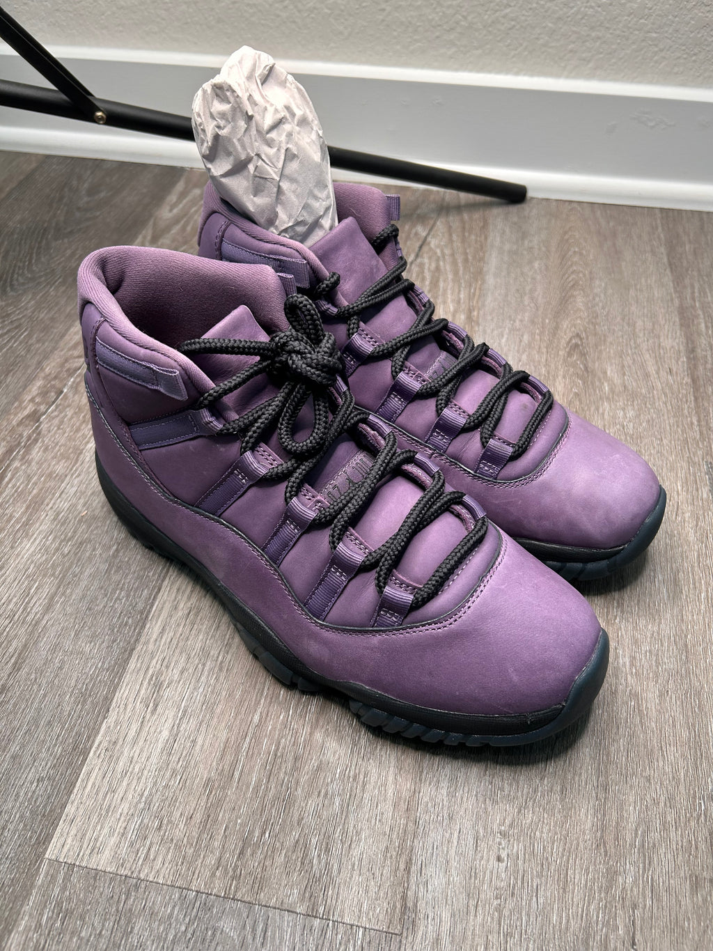 Size 10 Nike air Jordan retro 11 MOJAVE (2025) men’s