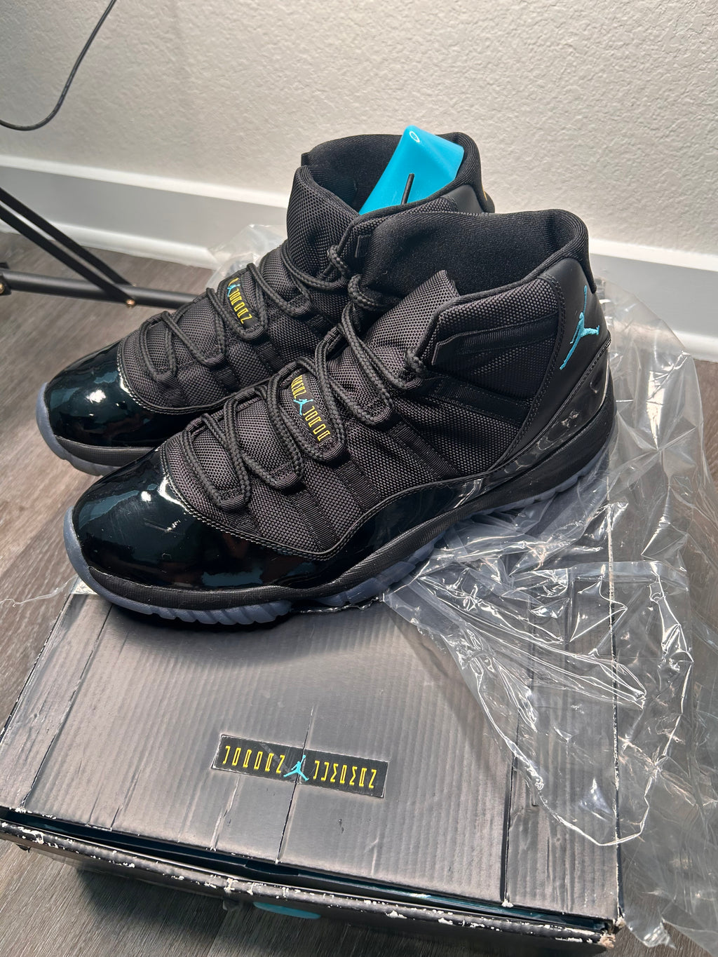 Size 13 nike air Jordan retro 11 Gamma blue (2013)
