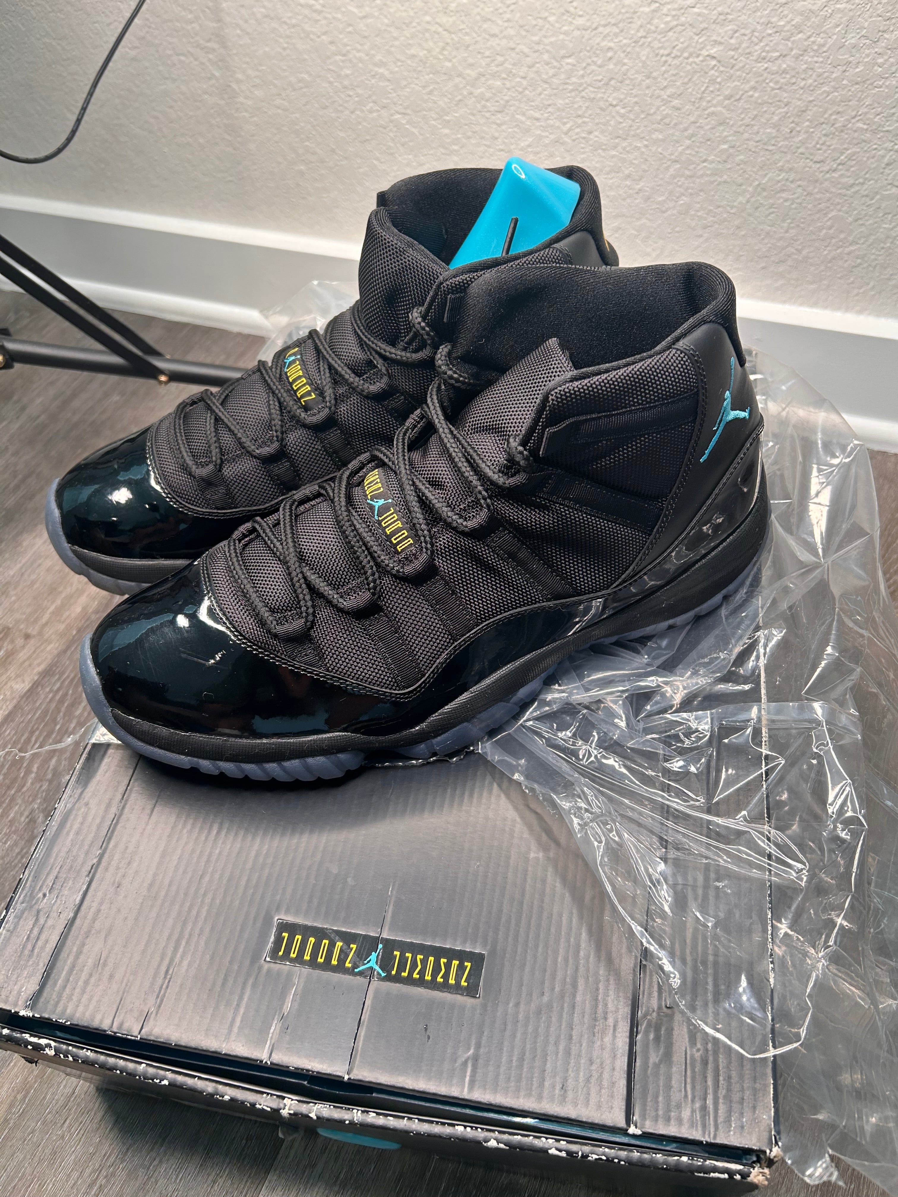 Size 13 nike air Jordan retro 11 Gamma blue (2013)
