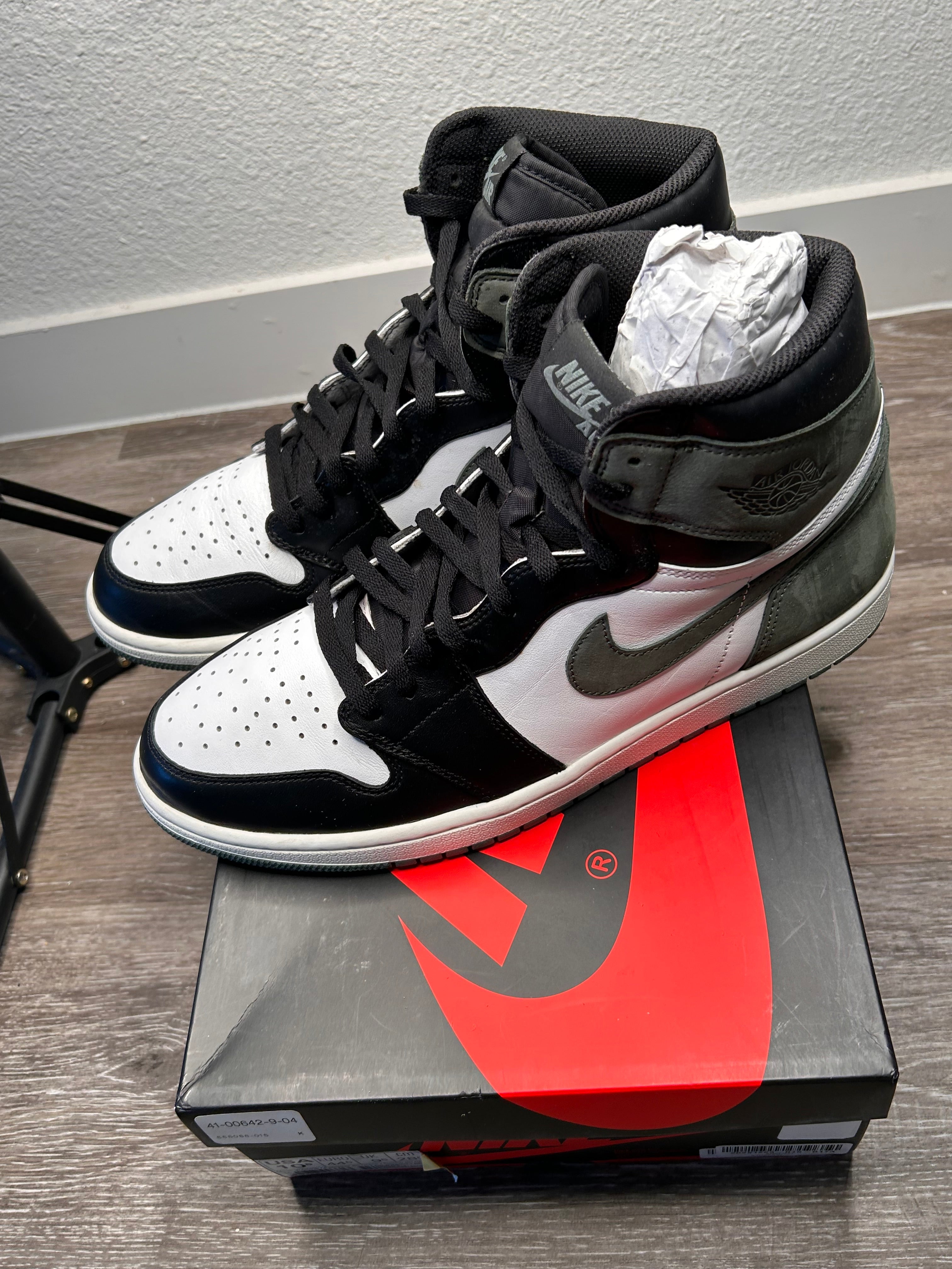 Nike Air Jordan 1 Retro High OG “Clay Green” (2018) 555088-135 Men’s US Size 13