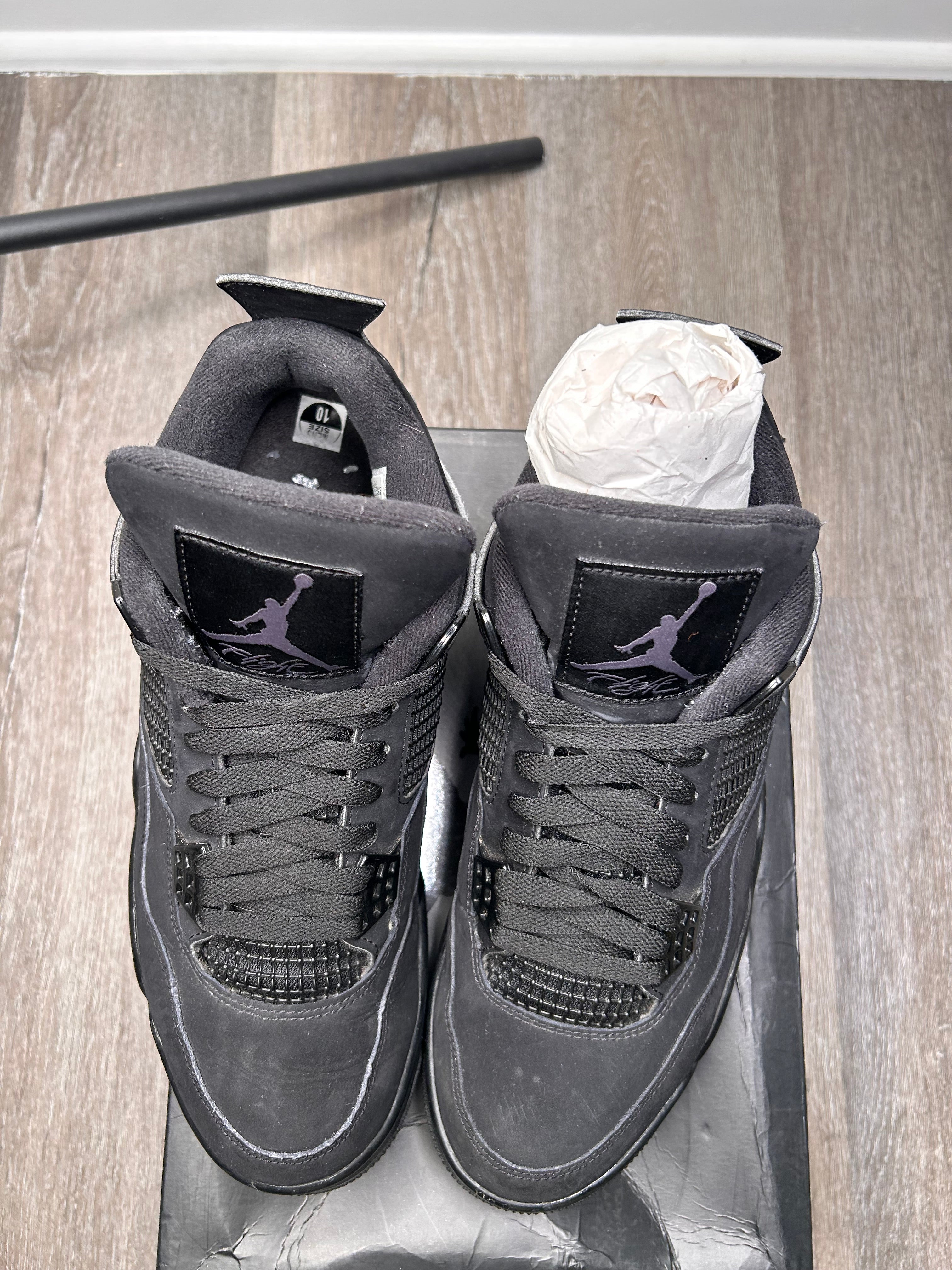 Nike air Jordan retro 4 IV BLACK CAT (2020) size 10 men’s