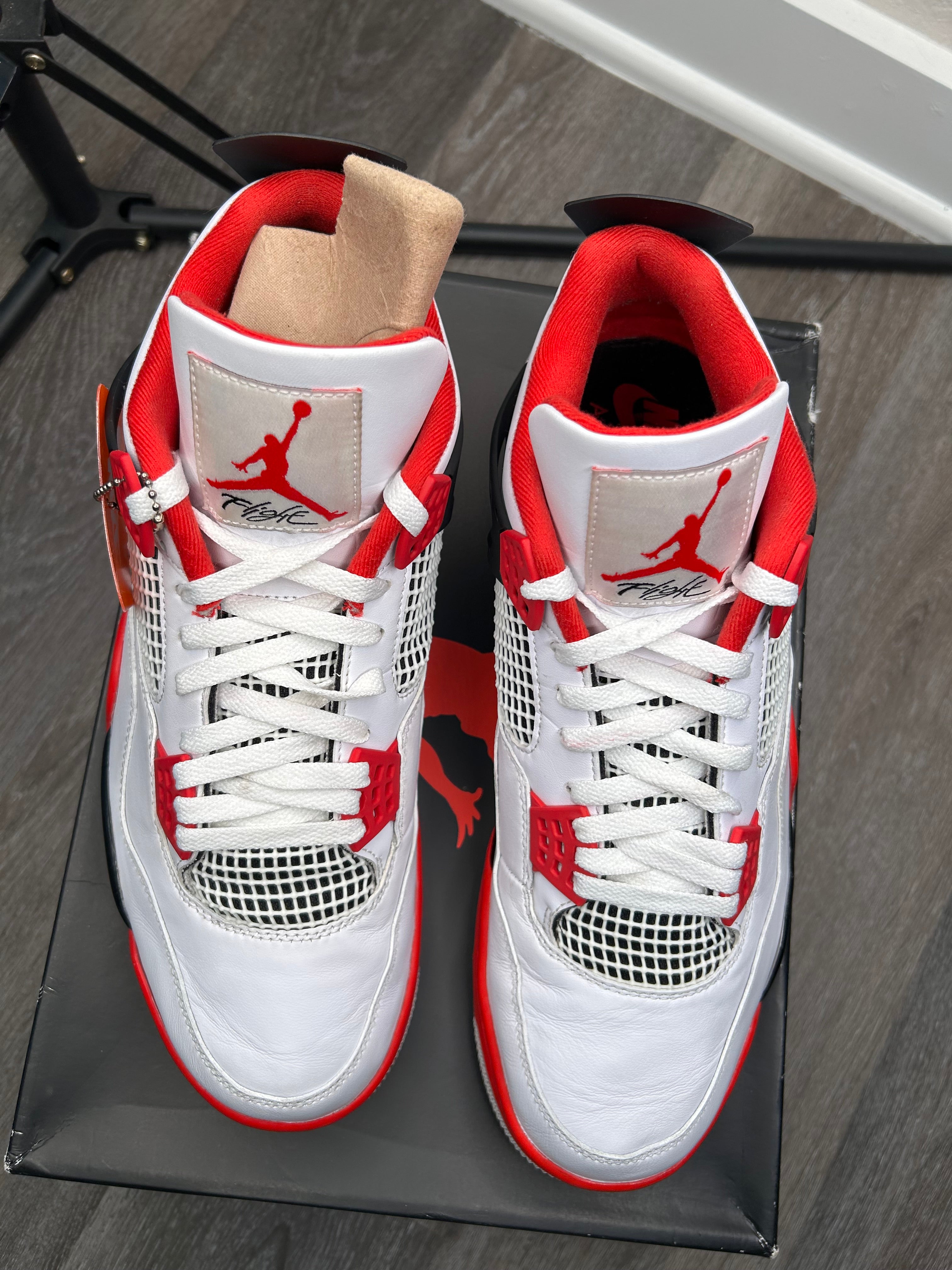 Size 13 - Jordan 4 Fire Red (2020) DC7770-160
