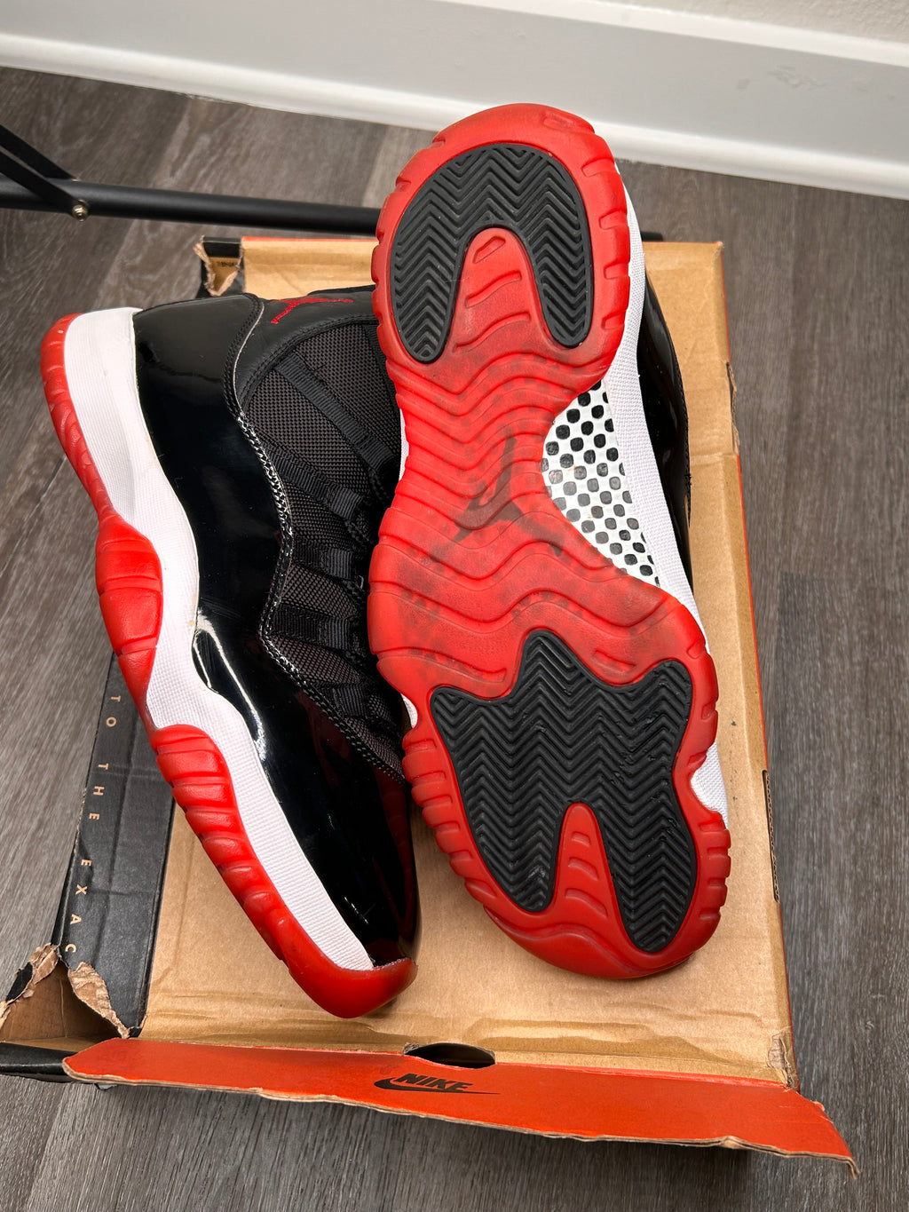 Nike air Jordan 11 retro XI Bred size 10.5 (2019)