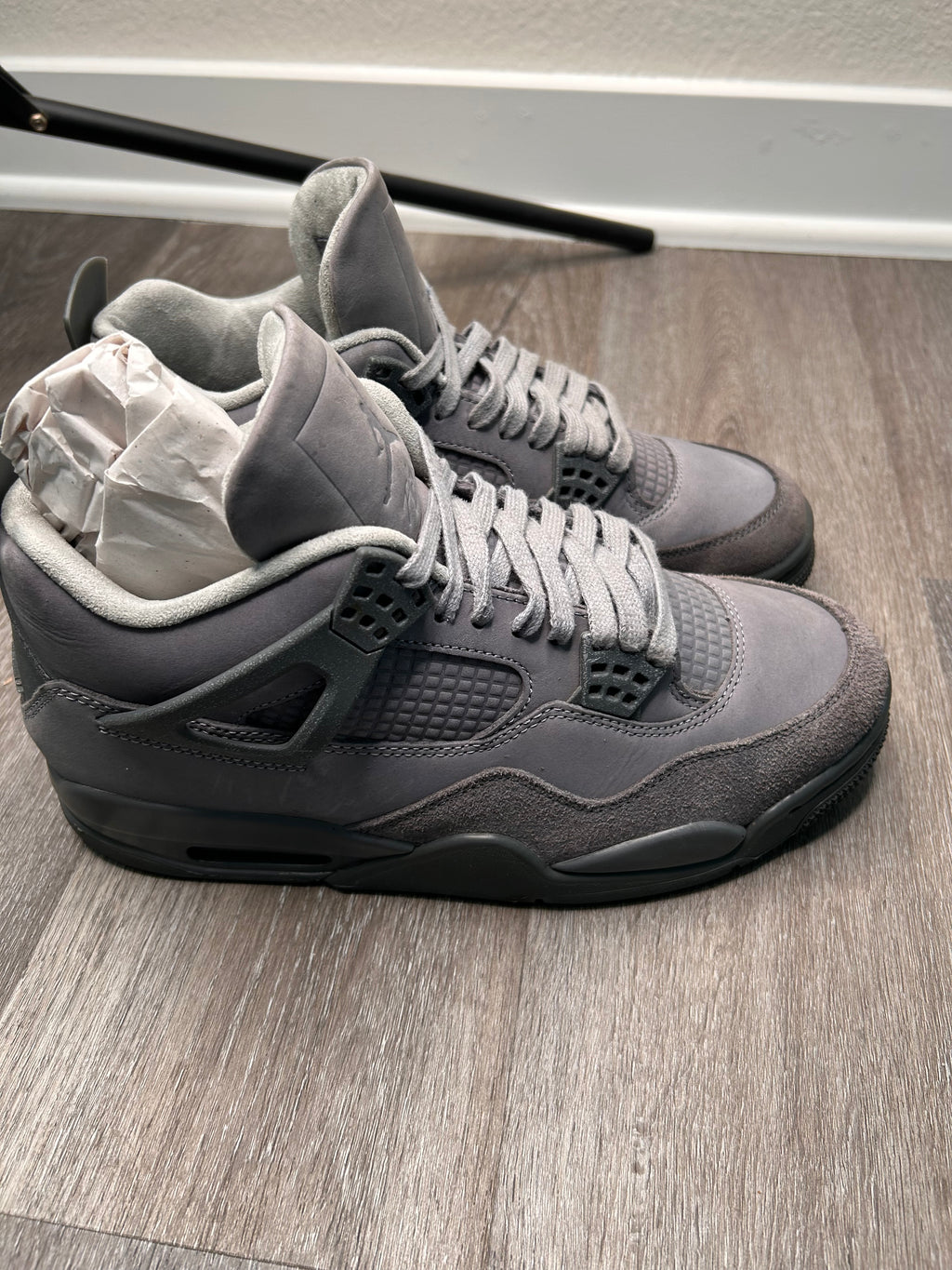 Size 8.5 Nike air retro Jordan 4 wet cement (2024) mens