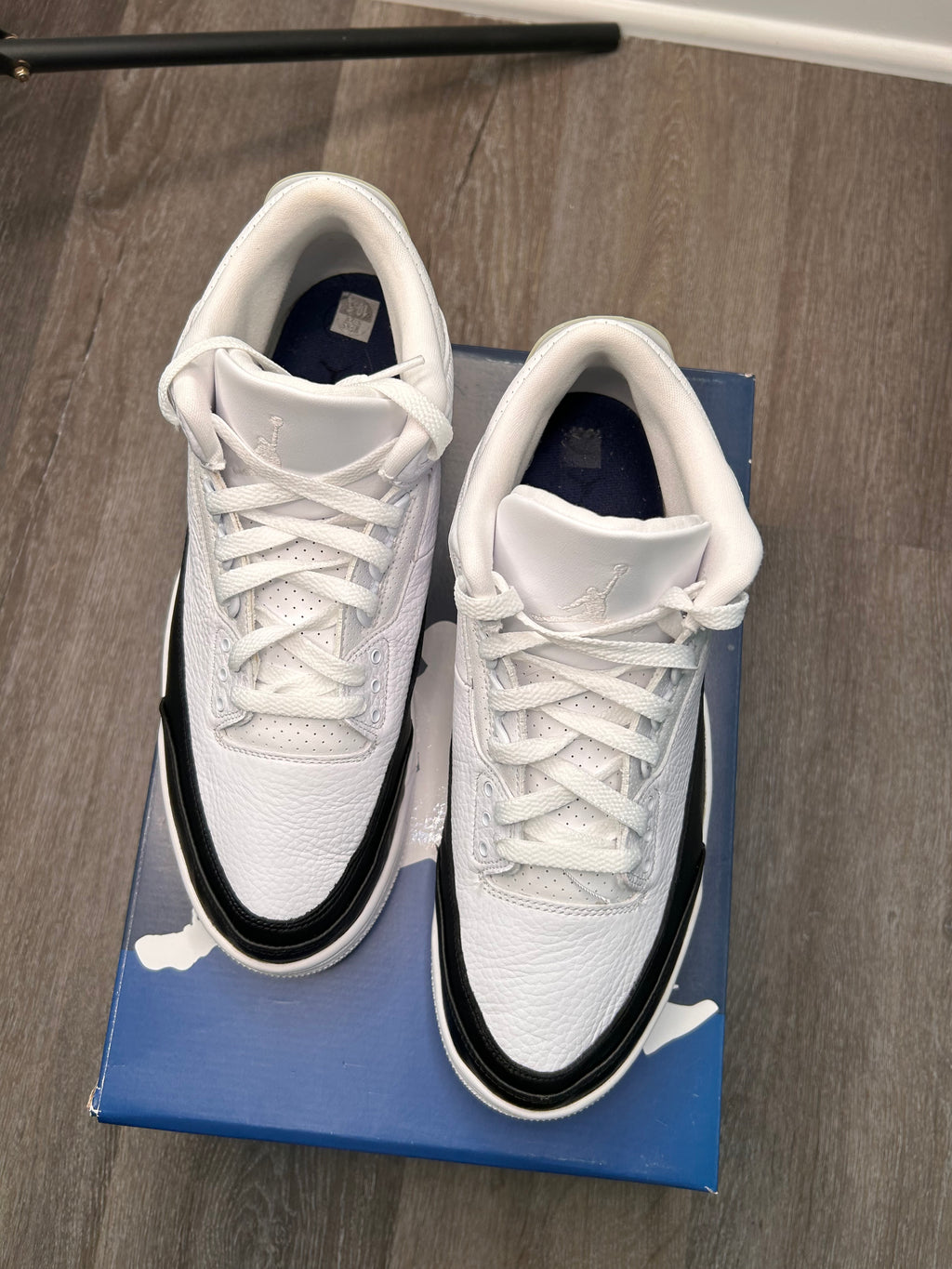 Size 10.5 Nike air Jordan 3 retro FRAGMENT (2020)