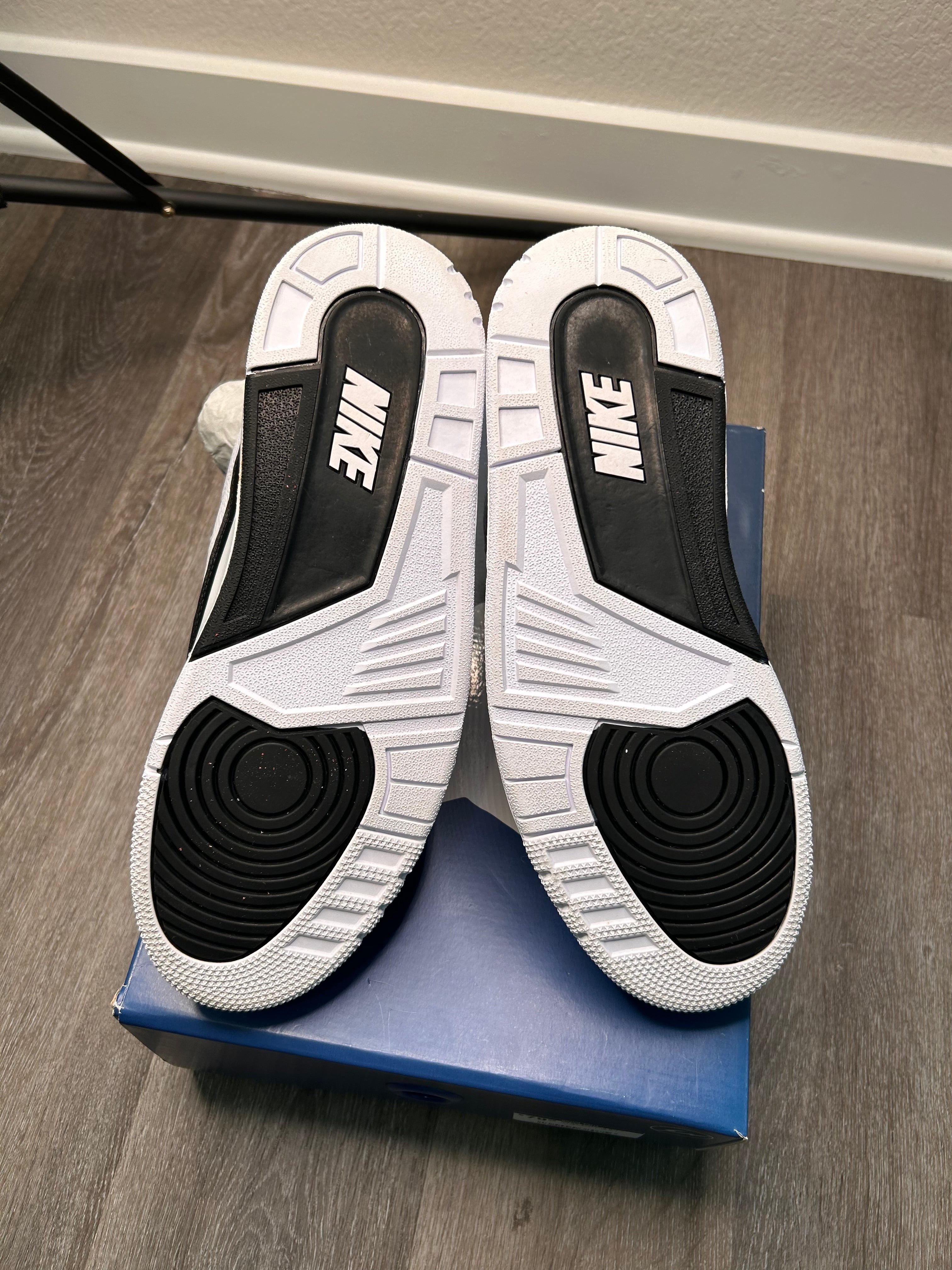 Size 10.5 Nike air Jordan 3 retro FRAGMENT (2020)