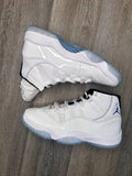 Size 8.5 Nike air Jordan retro 11 LEGEND BLUE (2024)