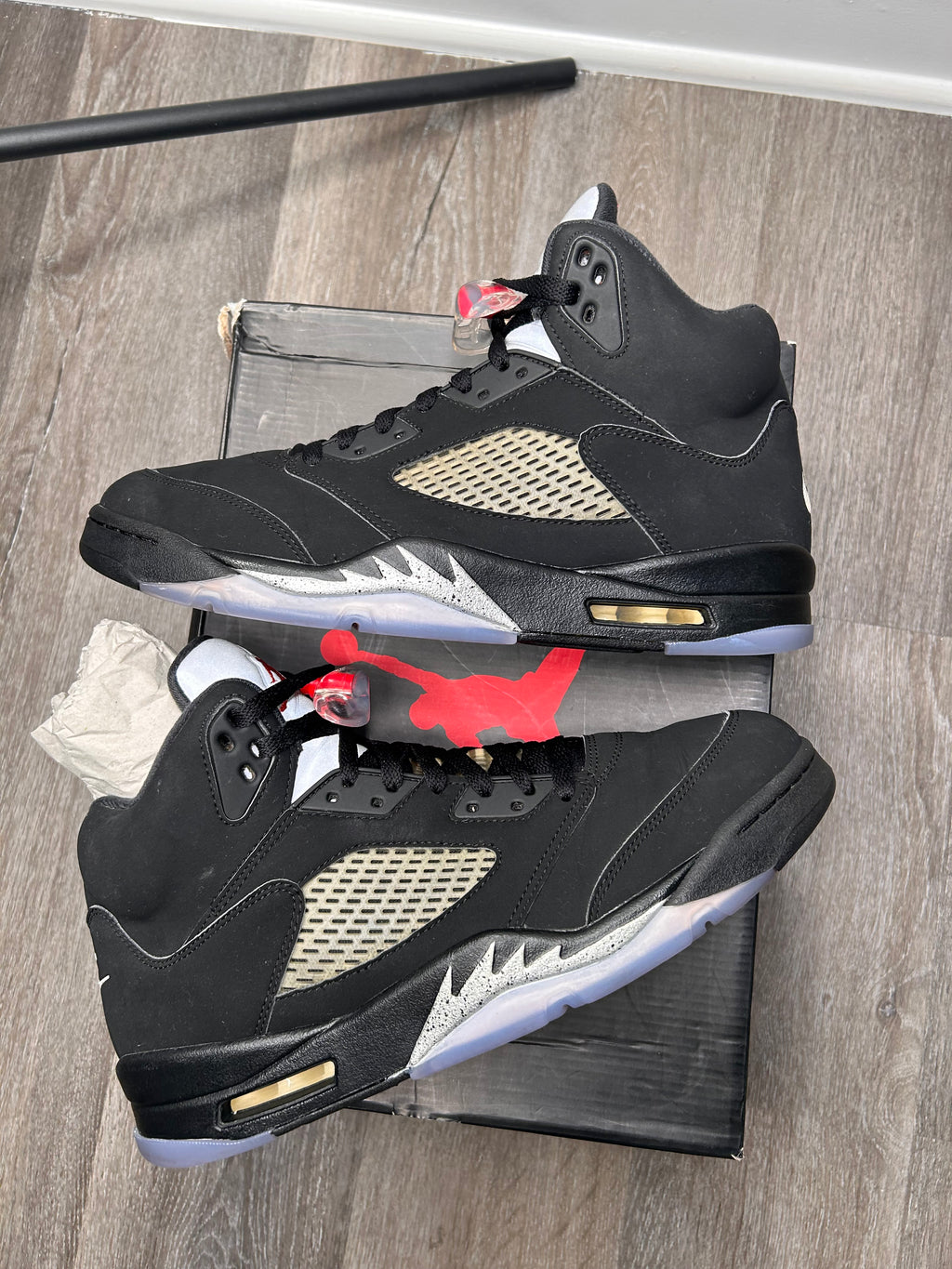 Nike air retro Jordan 5 BLACK METALLIC (2016) size 11 men’s
