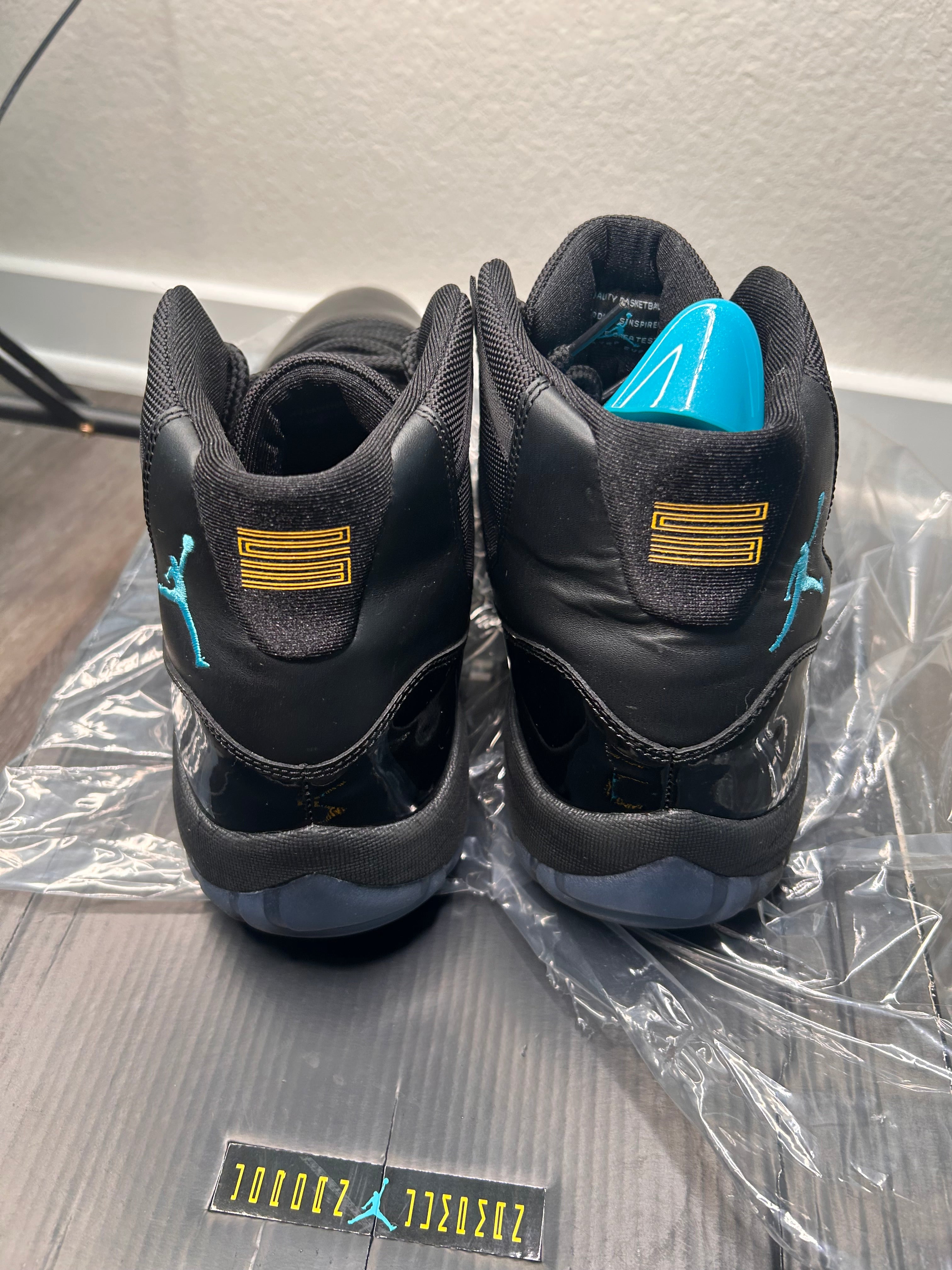 Size 13 nike air Jordan retro 11 Gamma blue (2013)