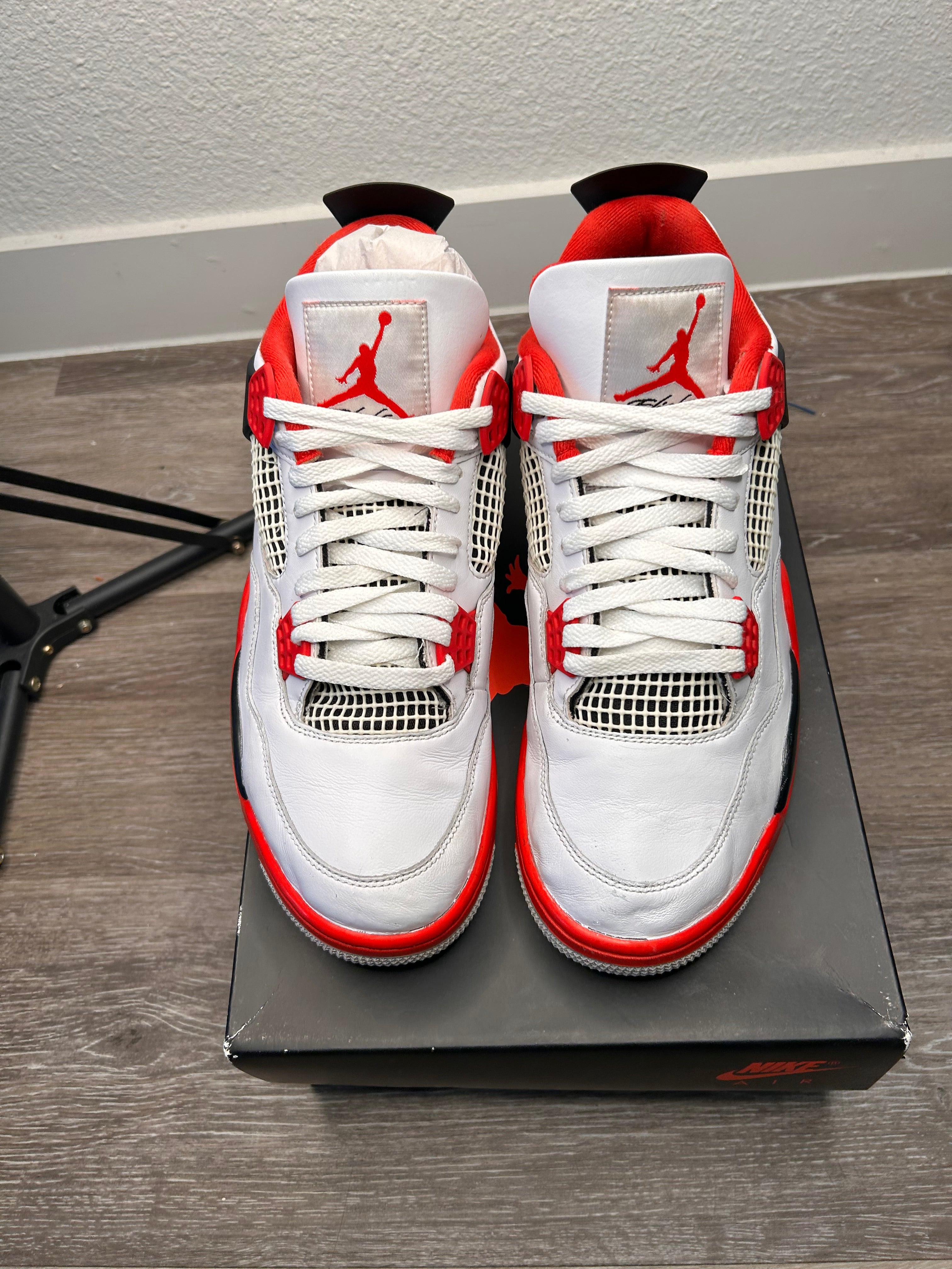 Size 11 - Nike Air Jordan 4 Retro Fire Red (2020)