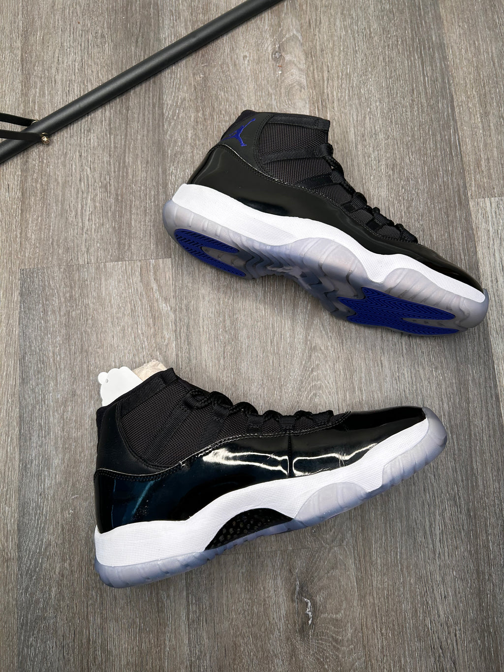 Nike Air Jordan retro 11 space jam size 9 men’s  ￼