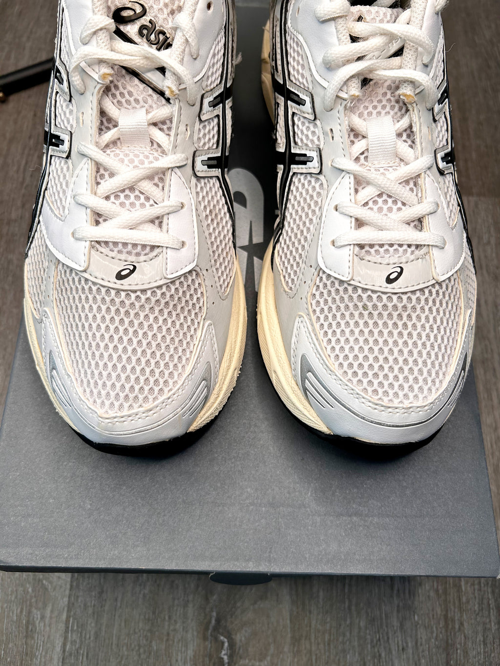 ASICS 1130 GEL size 11 men’s cloud grey