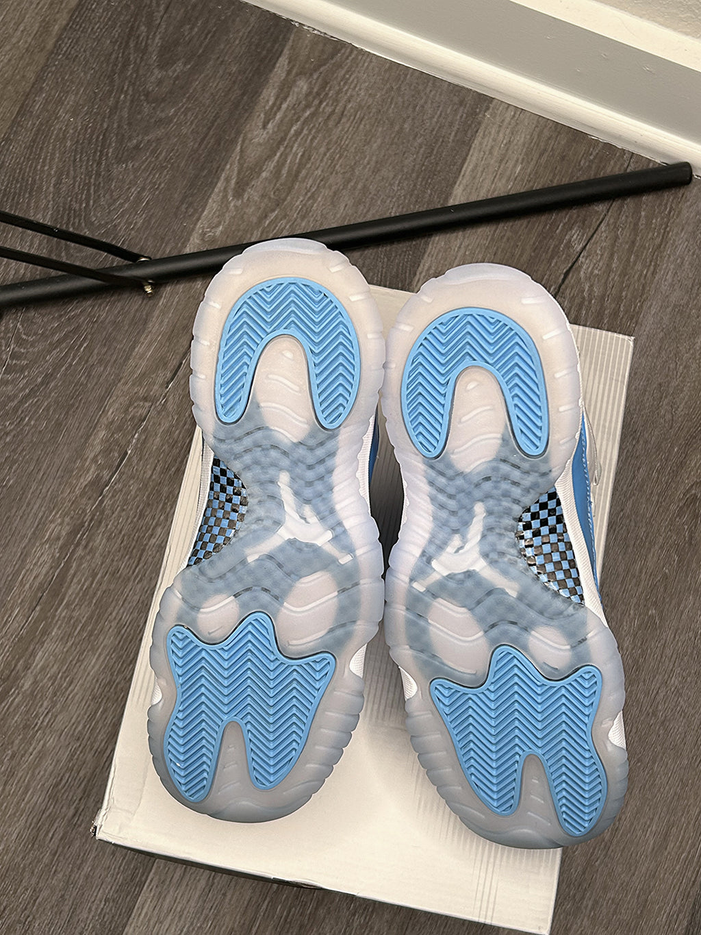 Size 7Y - Jordan 11 Retro Low University Blue (2026) FV5104-100