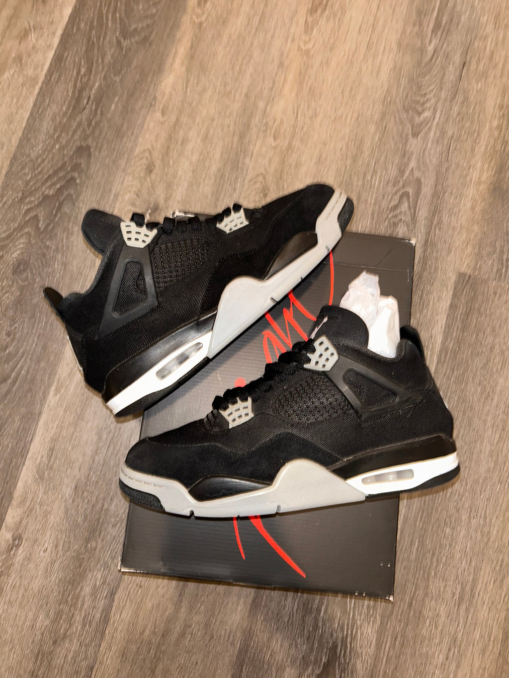 Size 10 Nike air Jordan retro 4 black canvas men’s