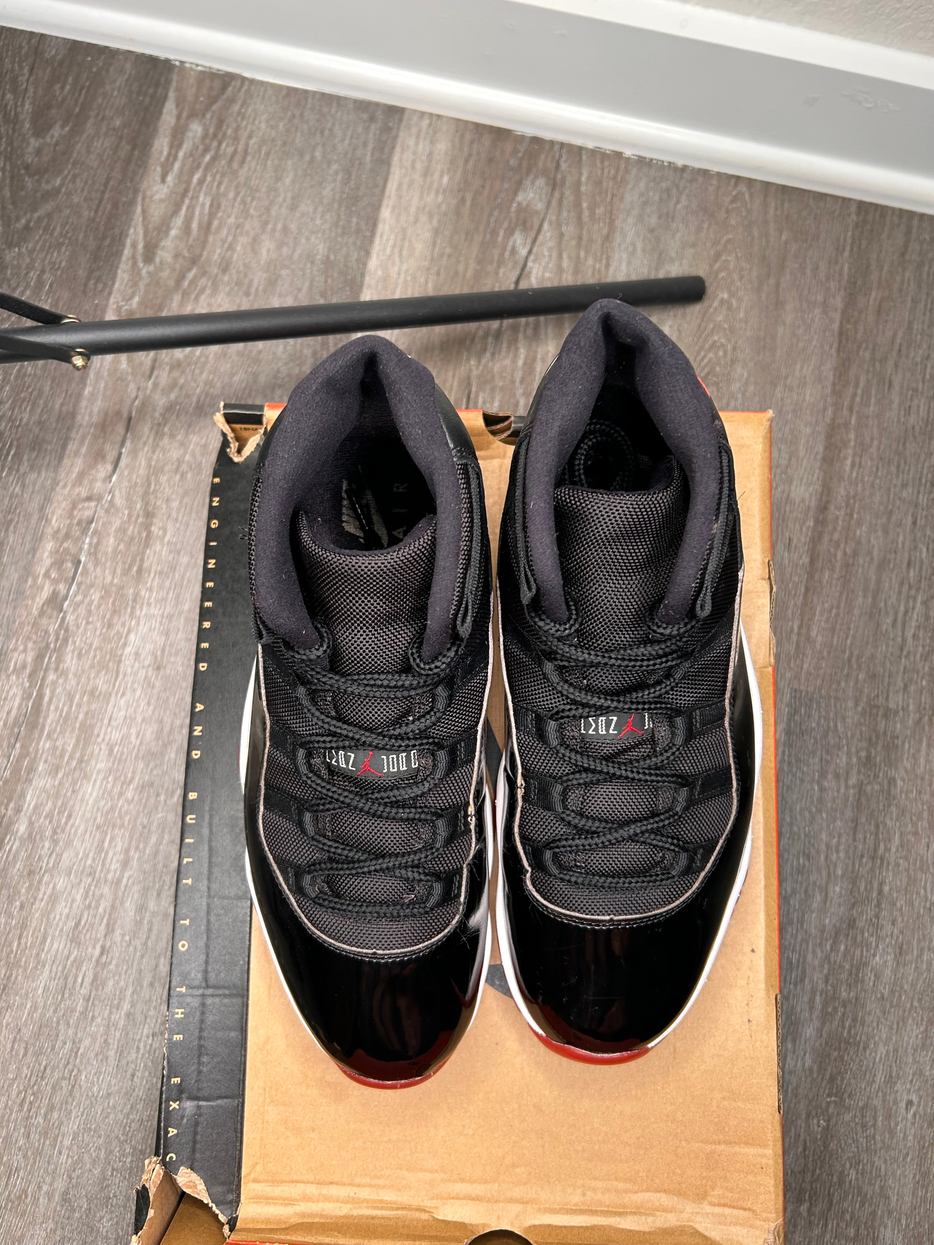 Nike air Jordan 11 retro XI Bred size 10.5 (2019)