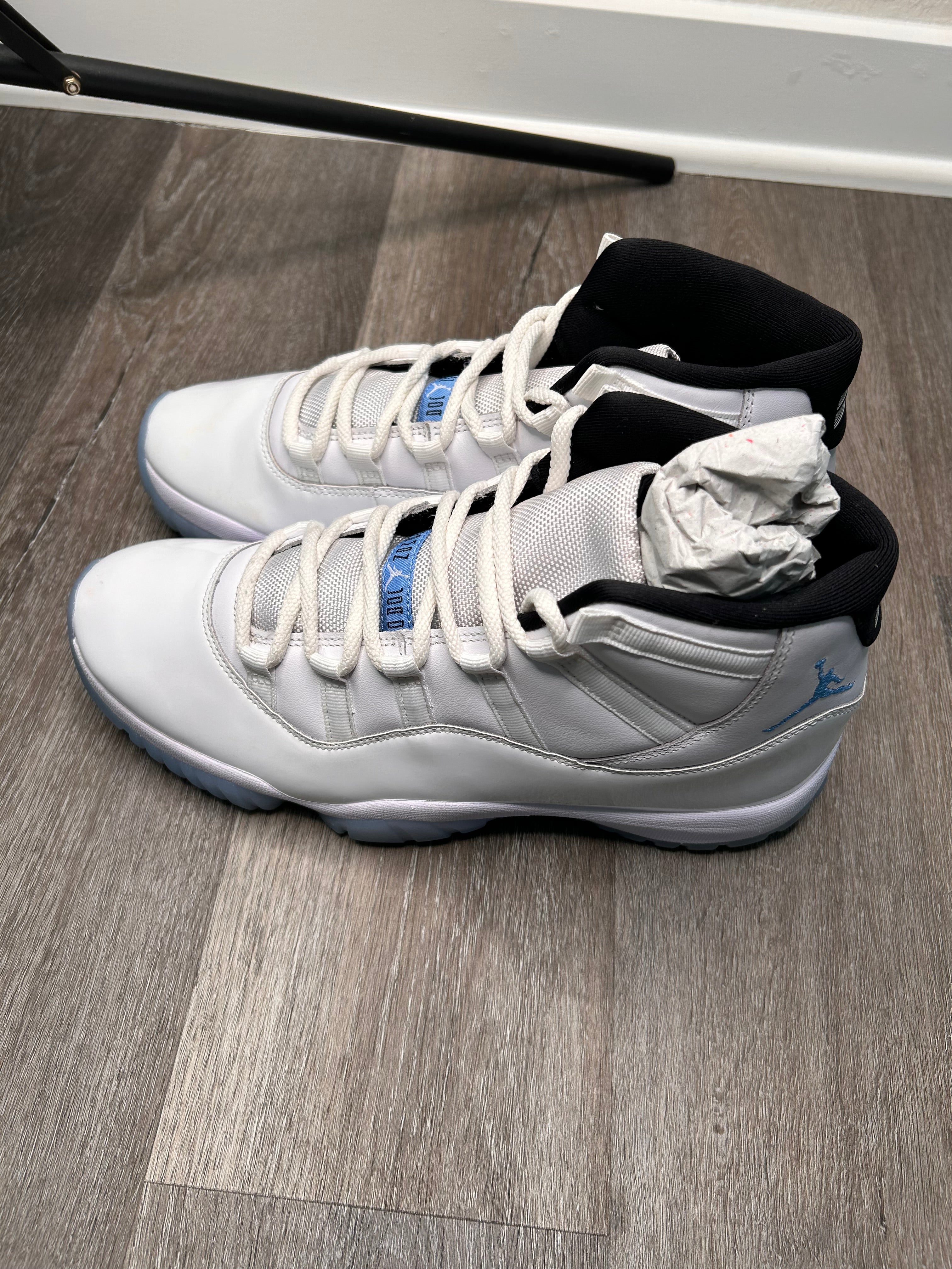 Nike air Jordan retro 11 legend blue (2022) size 10.5 men’s