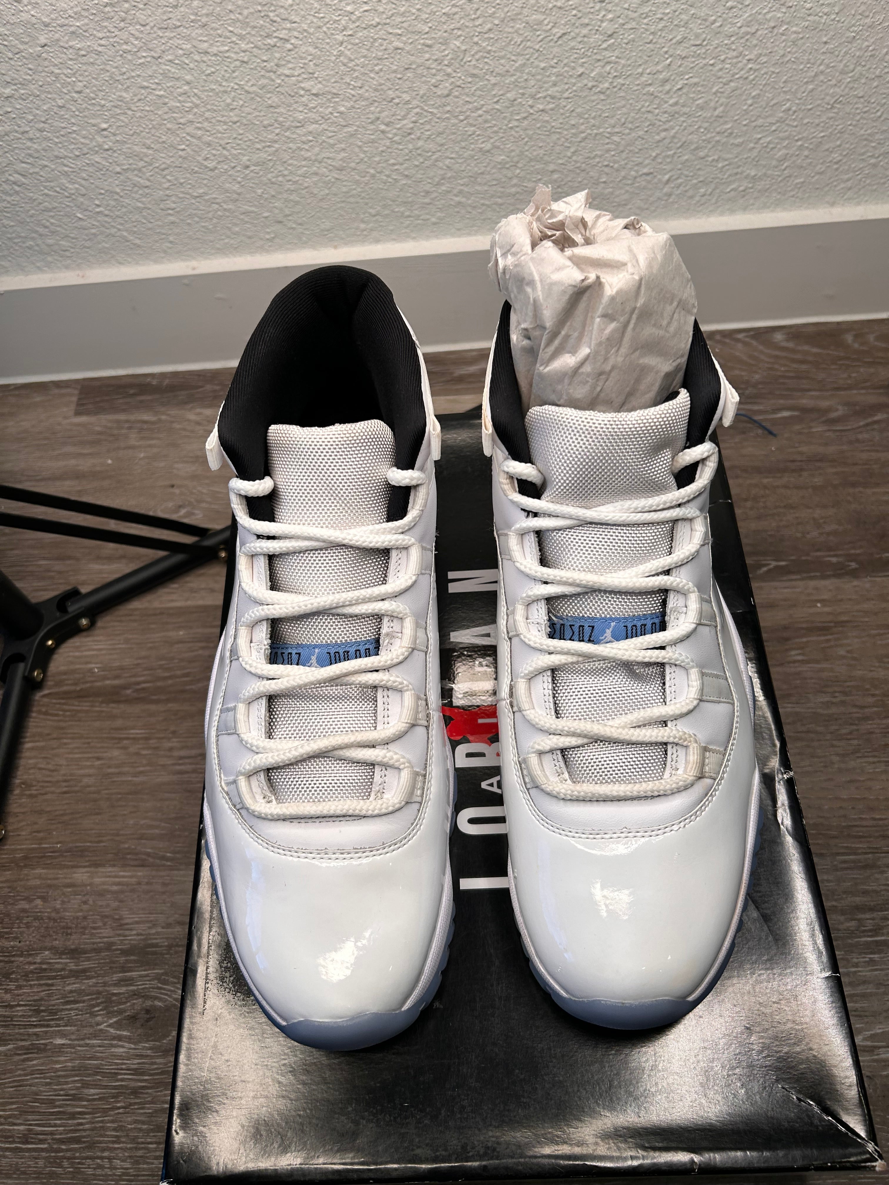 Size 11.5 - Nike Air Jordan 11 Retro (2024) Legend Blue / Columbia