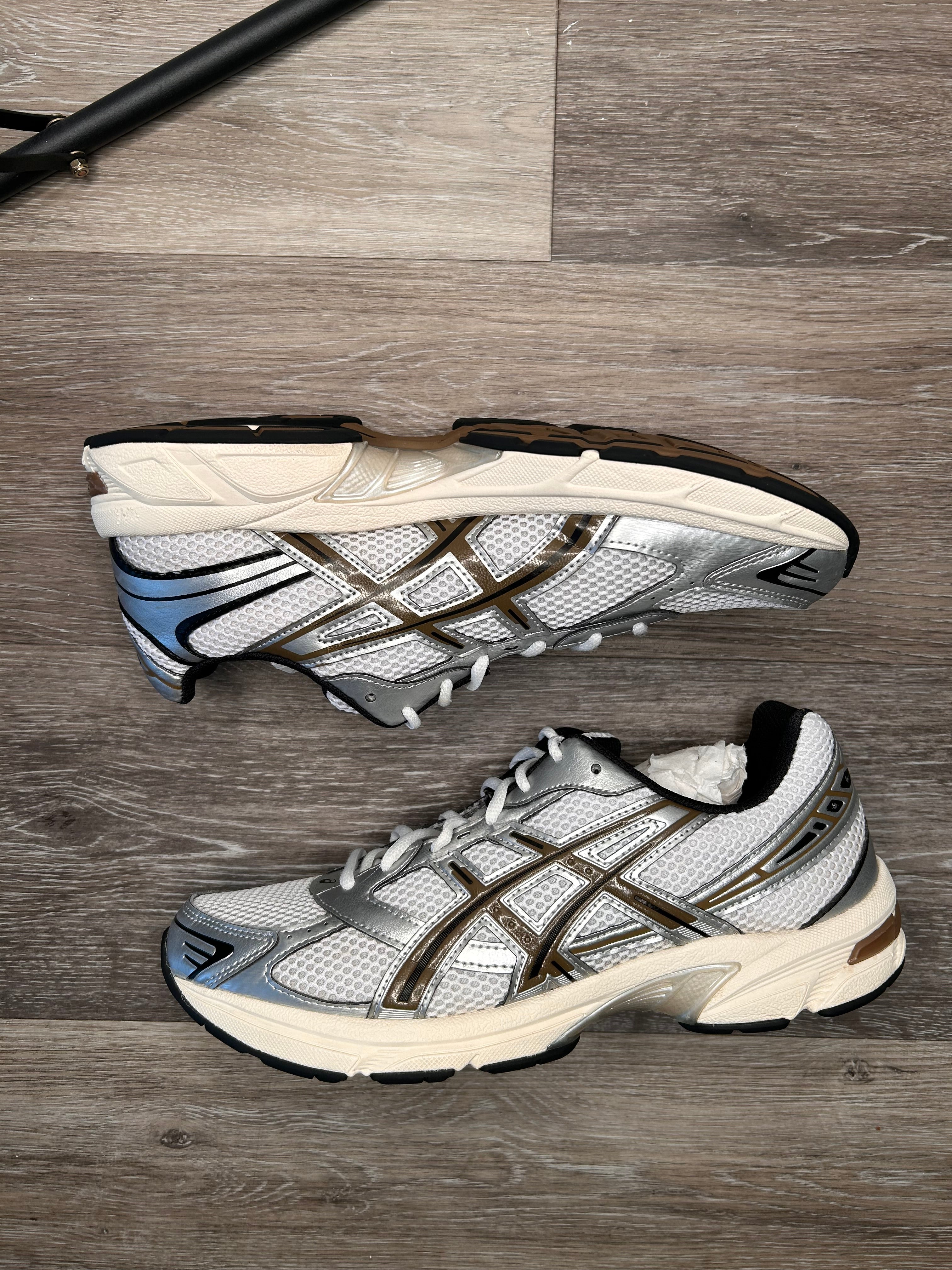 Size 10.5 - ASICS Gel 1130 Clay Canyon (2023) men’s comfortable shoes