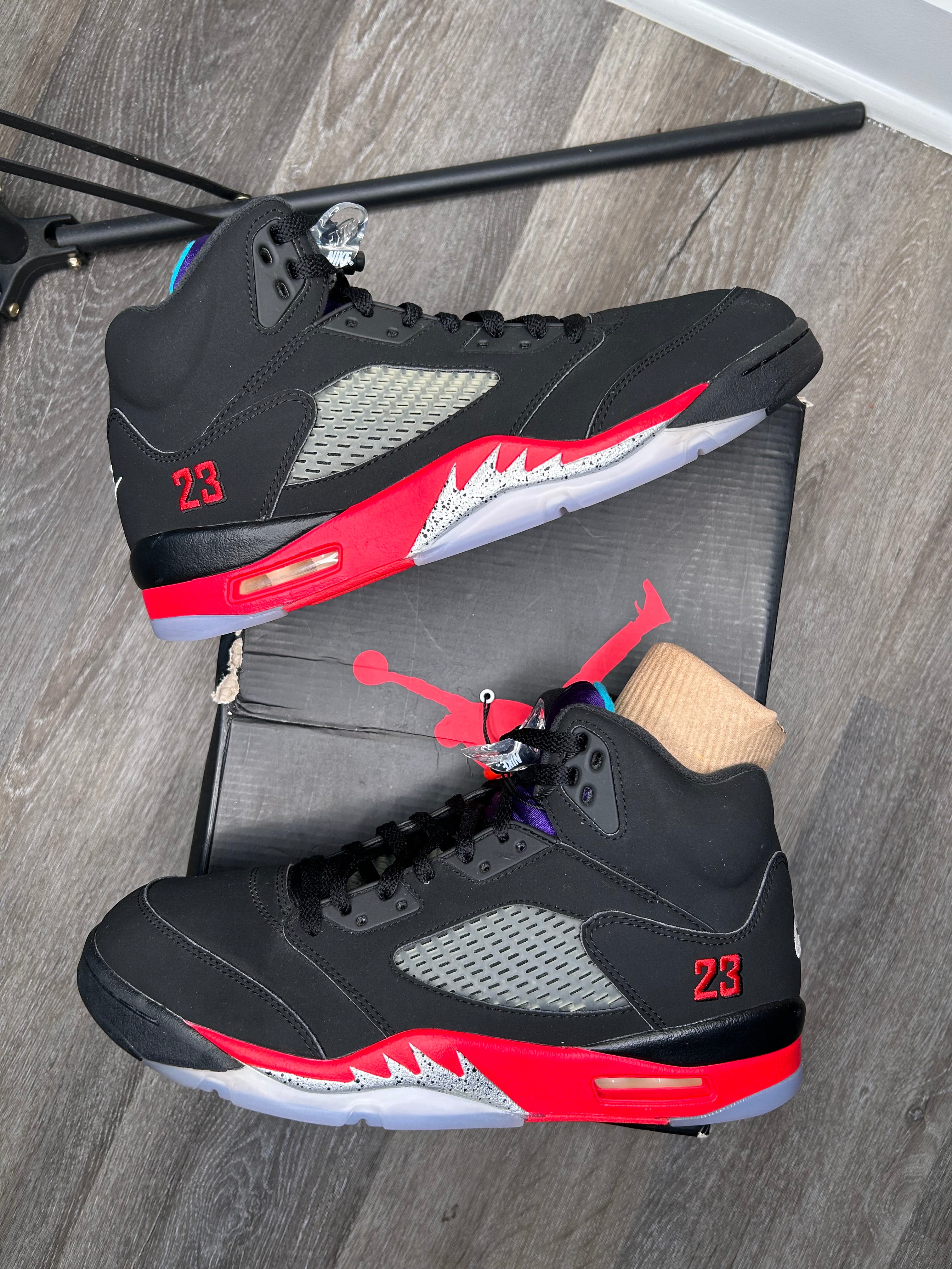 Size 11 - Jordan Jordan 5 Top 3 (2020) CZ1786-001