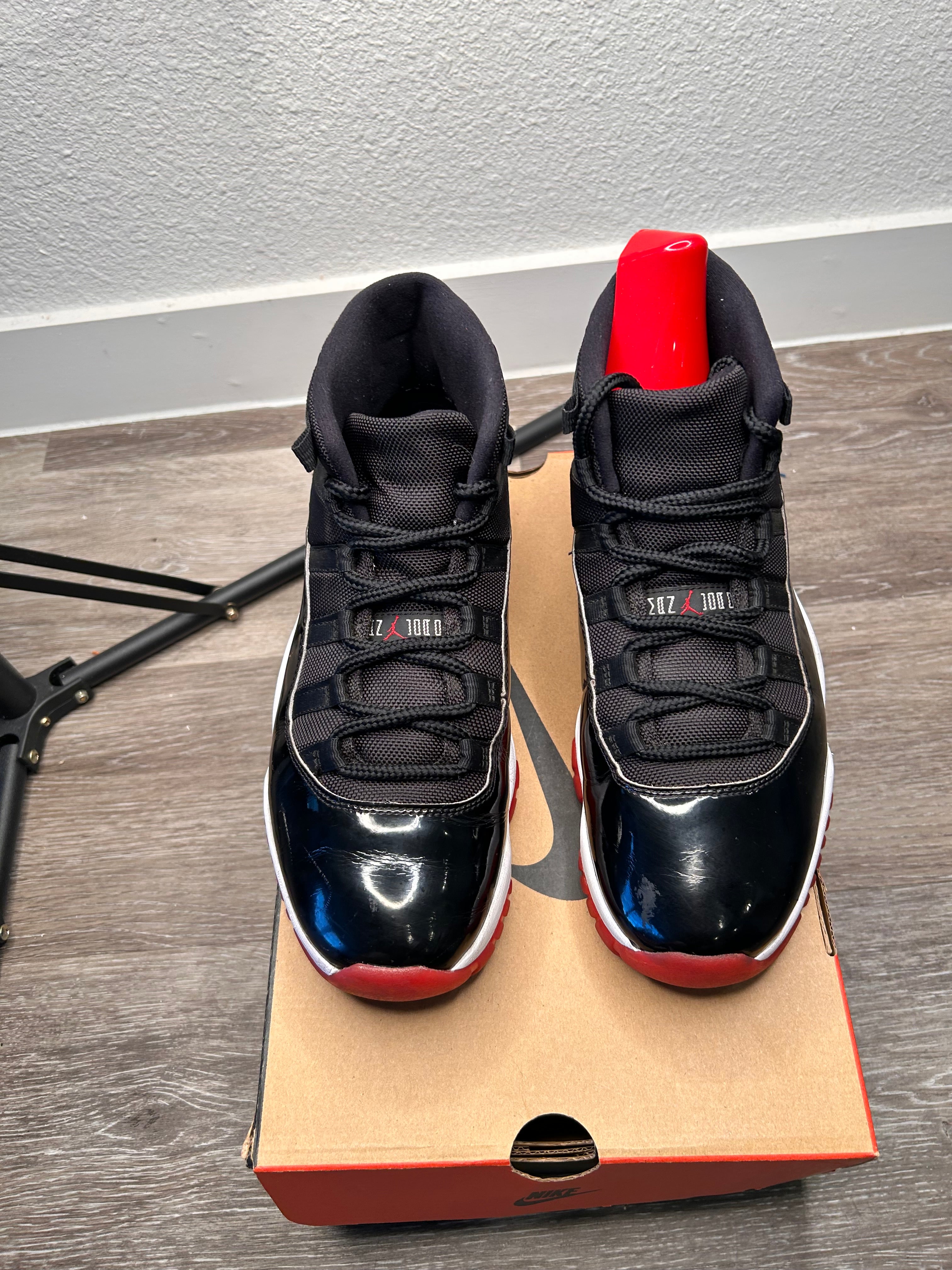 Nike Air Jordan 11 Bred (2019) Men's Size 9.5