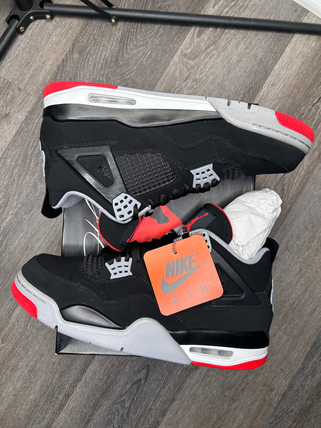 Size 10 Nike Air Jordan 4 Retro OG Bred 2019 308497-060 Mens Sneaker With Box