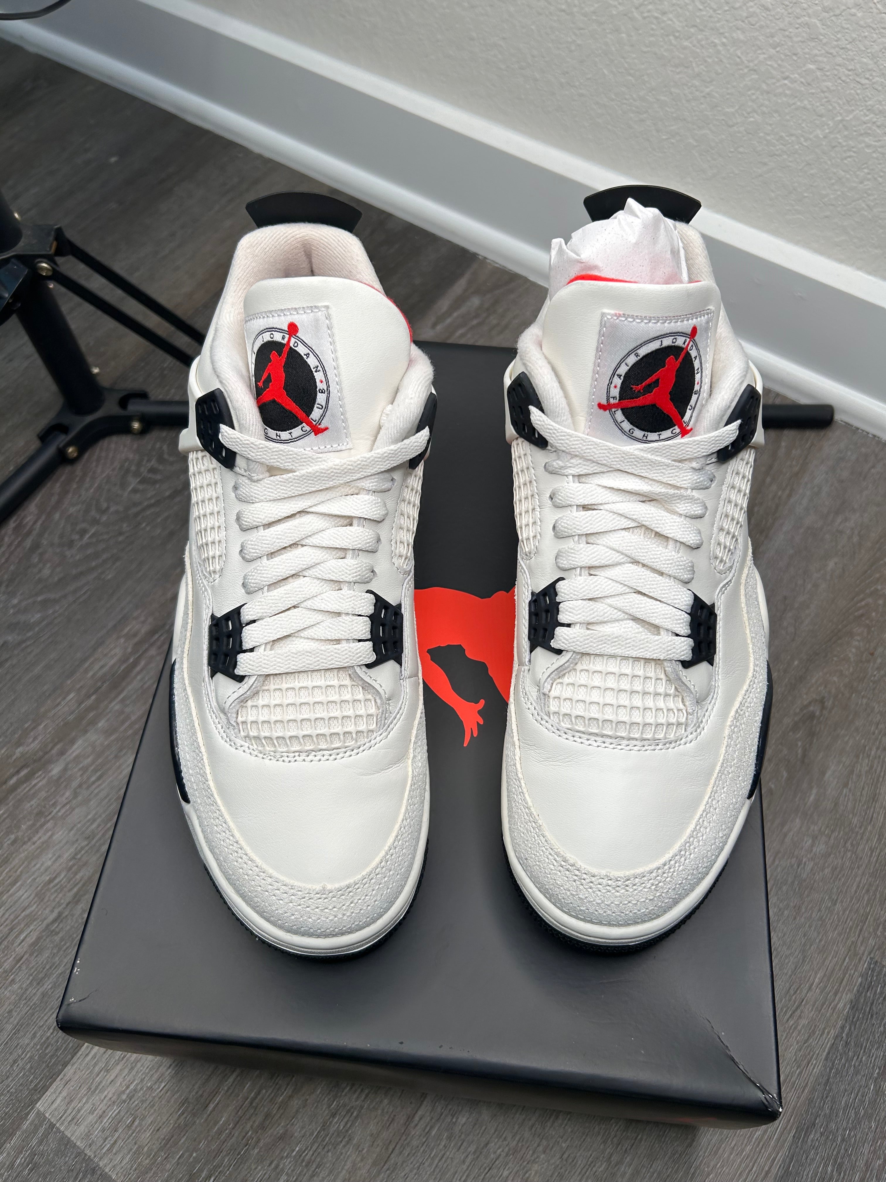 Size 8.5 - Jordan 4 Retro Flight Club (2026) IM4002-100