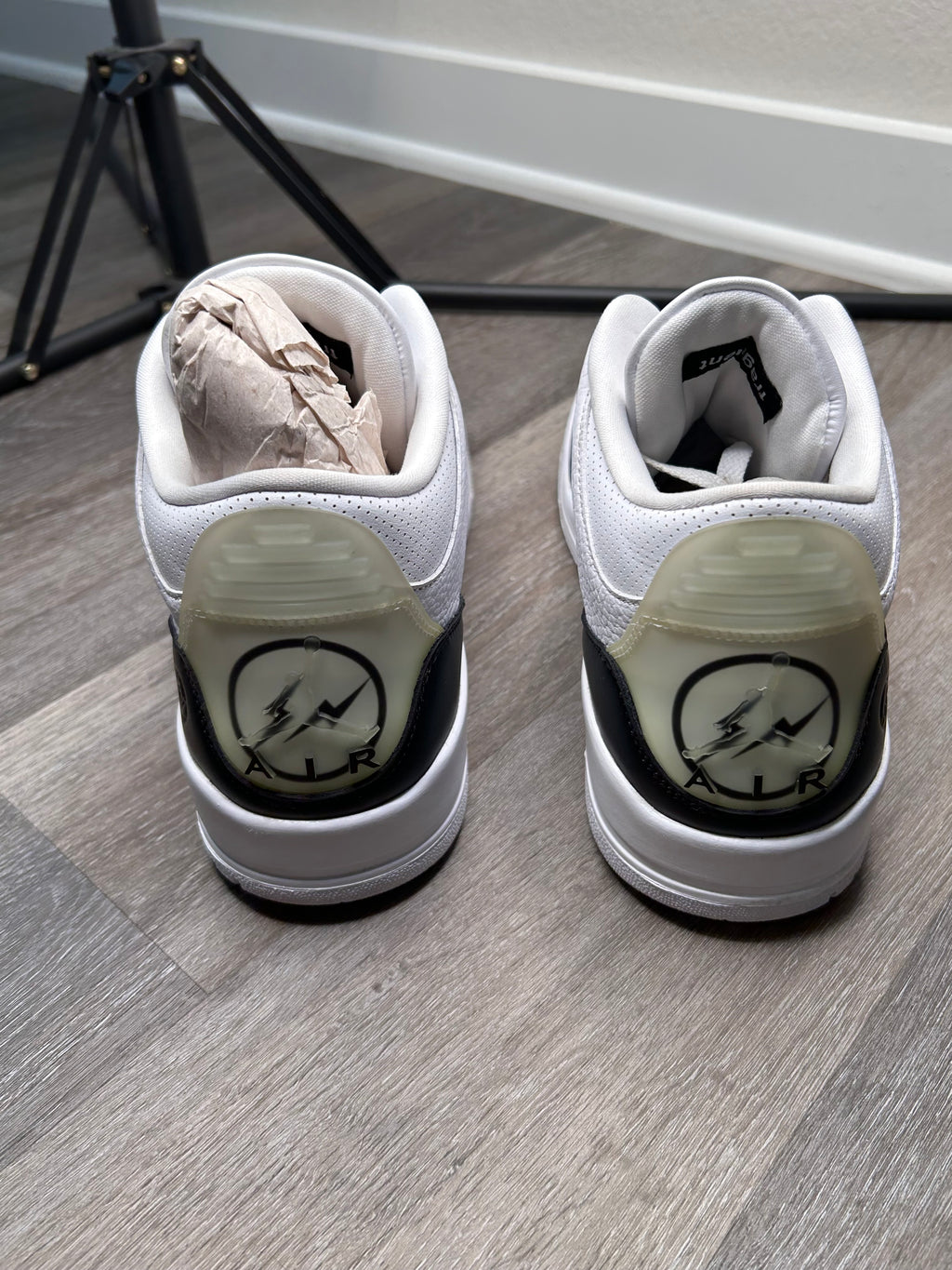 Size 13 - Jordan 3 Retro SP x Fragment (2022) DA3595-100