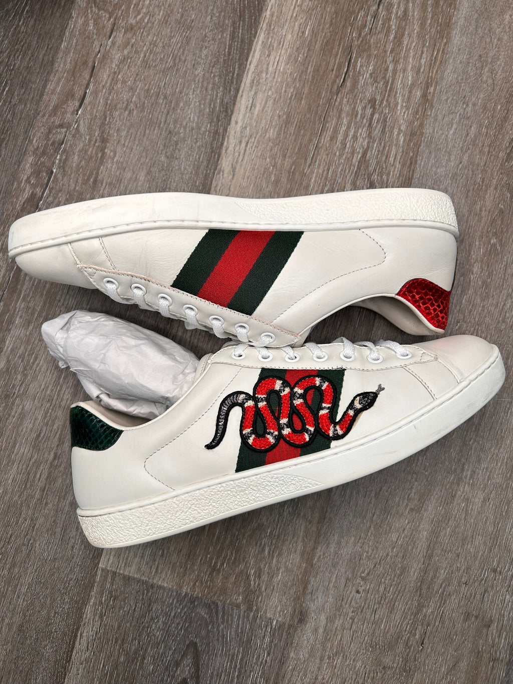 Gucci Ace Snake low top sneakers men’s size 9 US