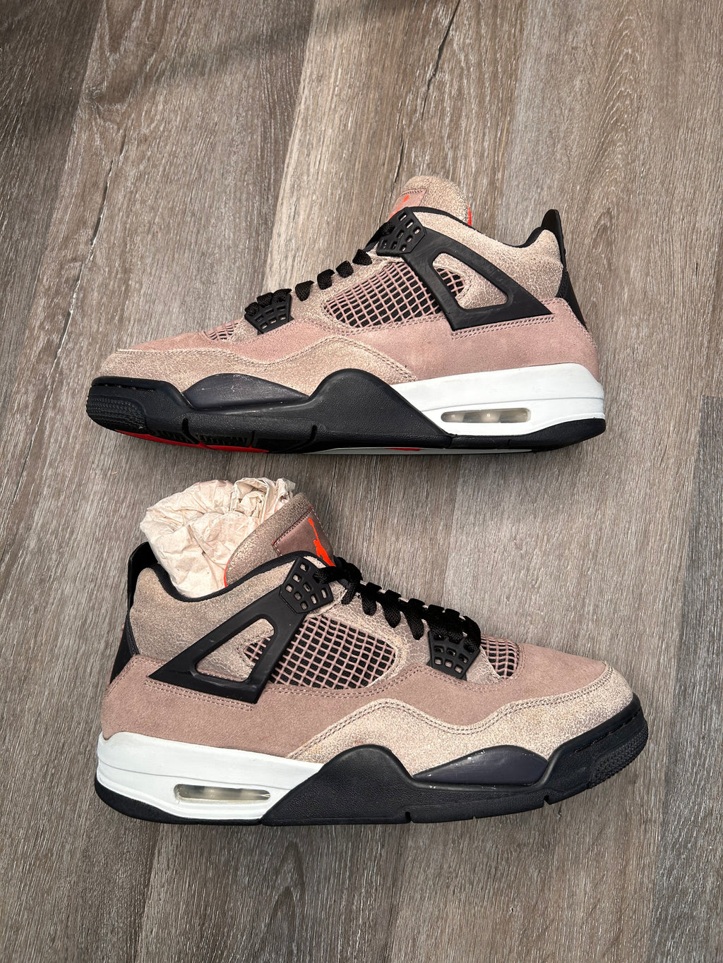 Nike air Jordan retro 4 Taupe Haze (2022) Size 10.5 men’s