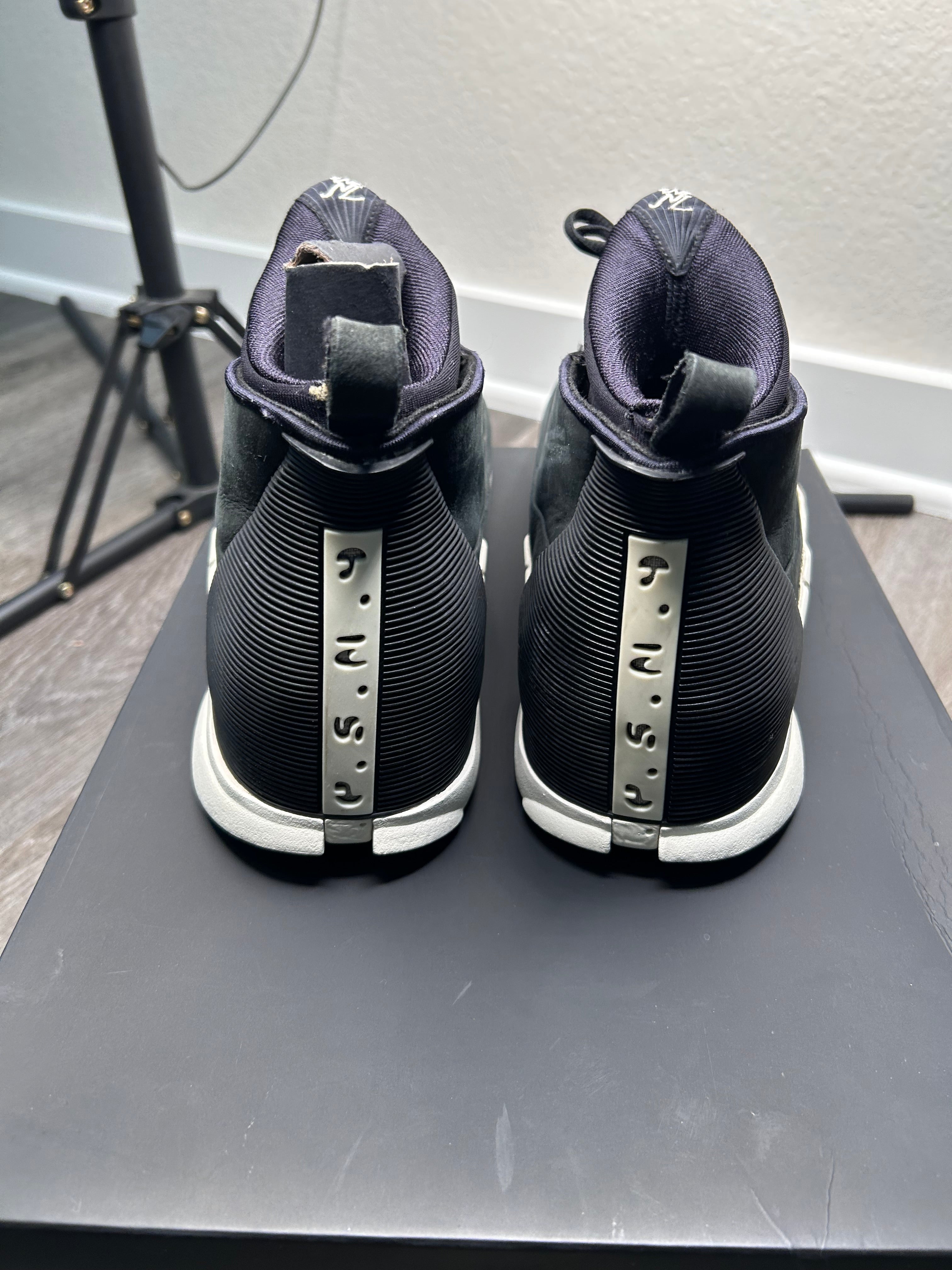 Size 11 - Jordan 15 PSNY (2017) 921194-011